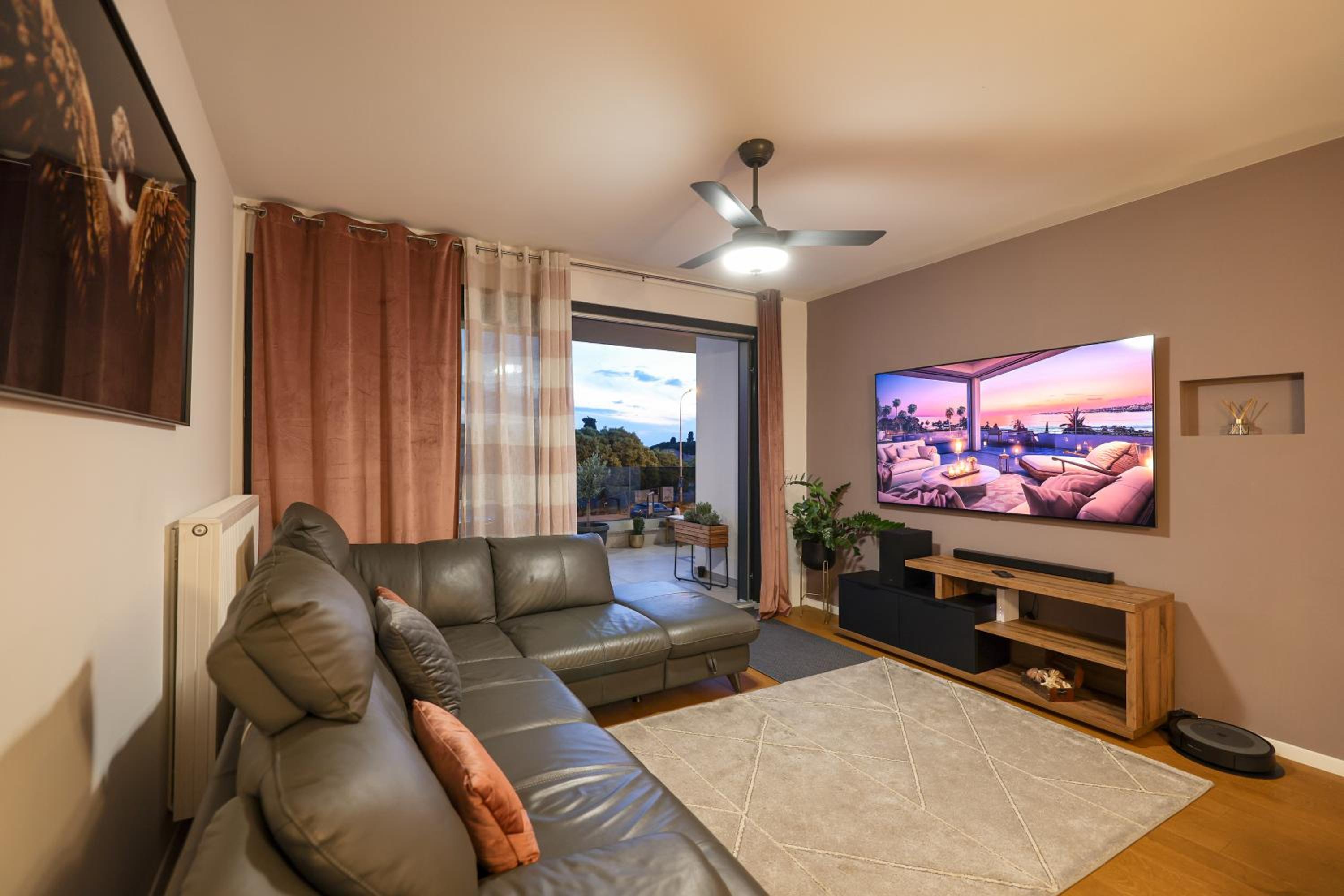 Three-Bedroom Apartment - Photo 40