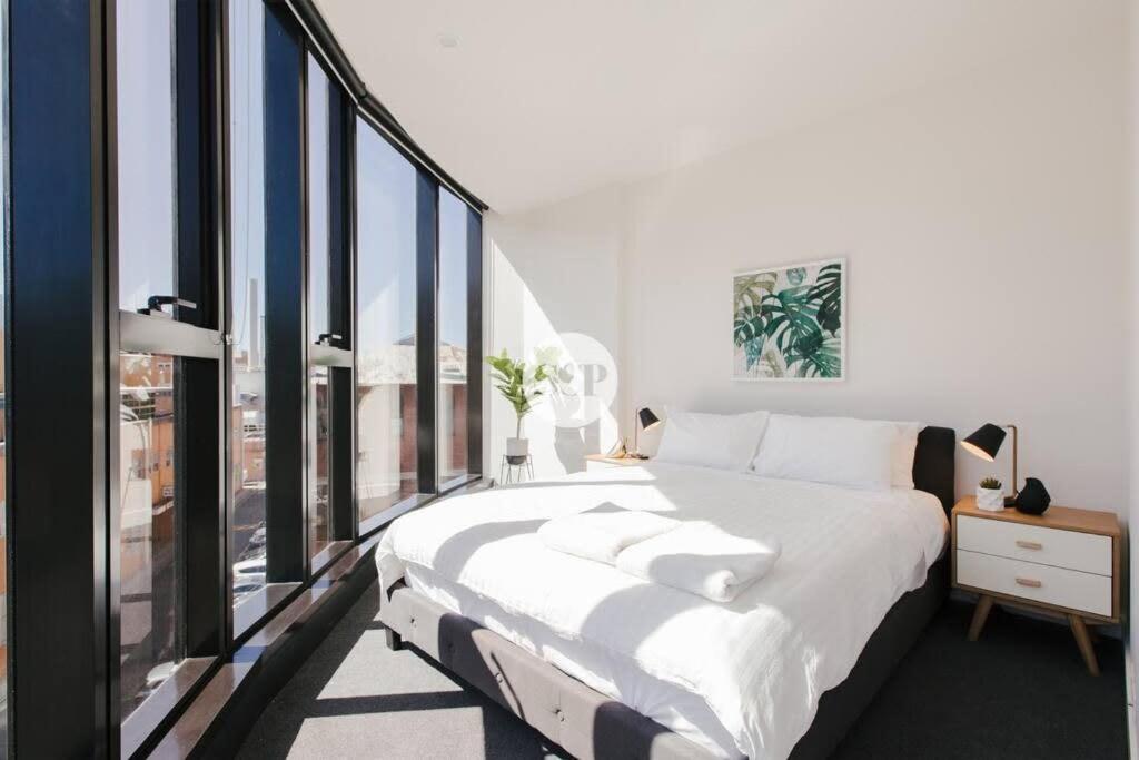 Apartment - Photo 1