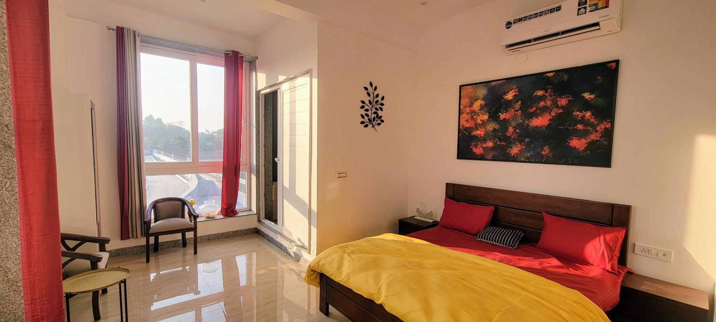 Villa photo 2