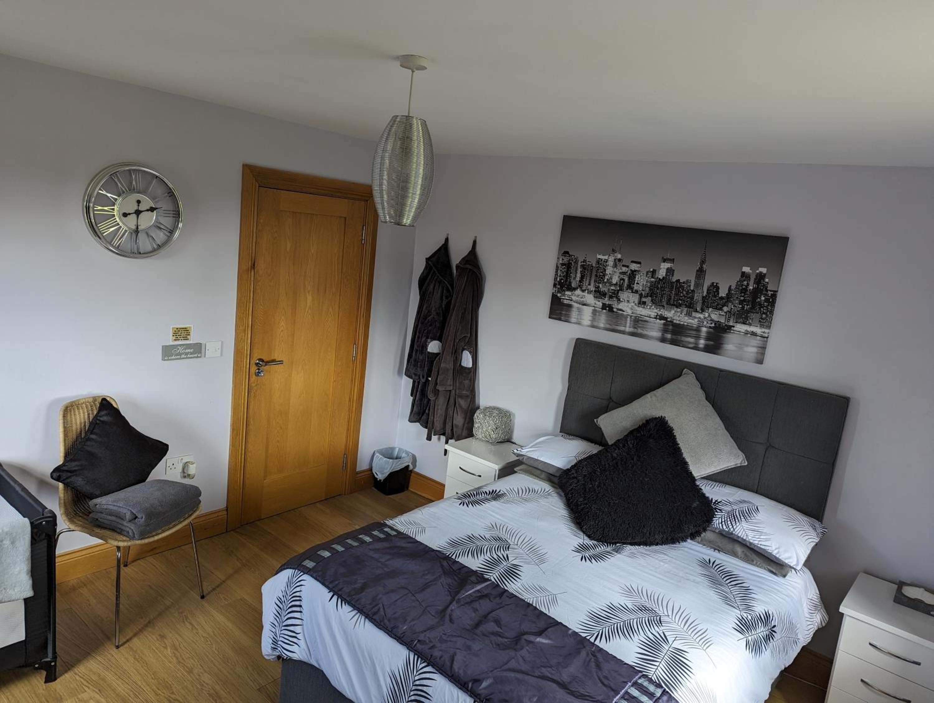 Double Room - Photo 3