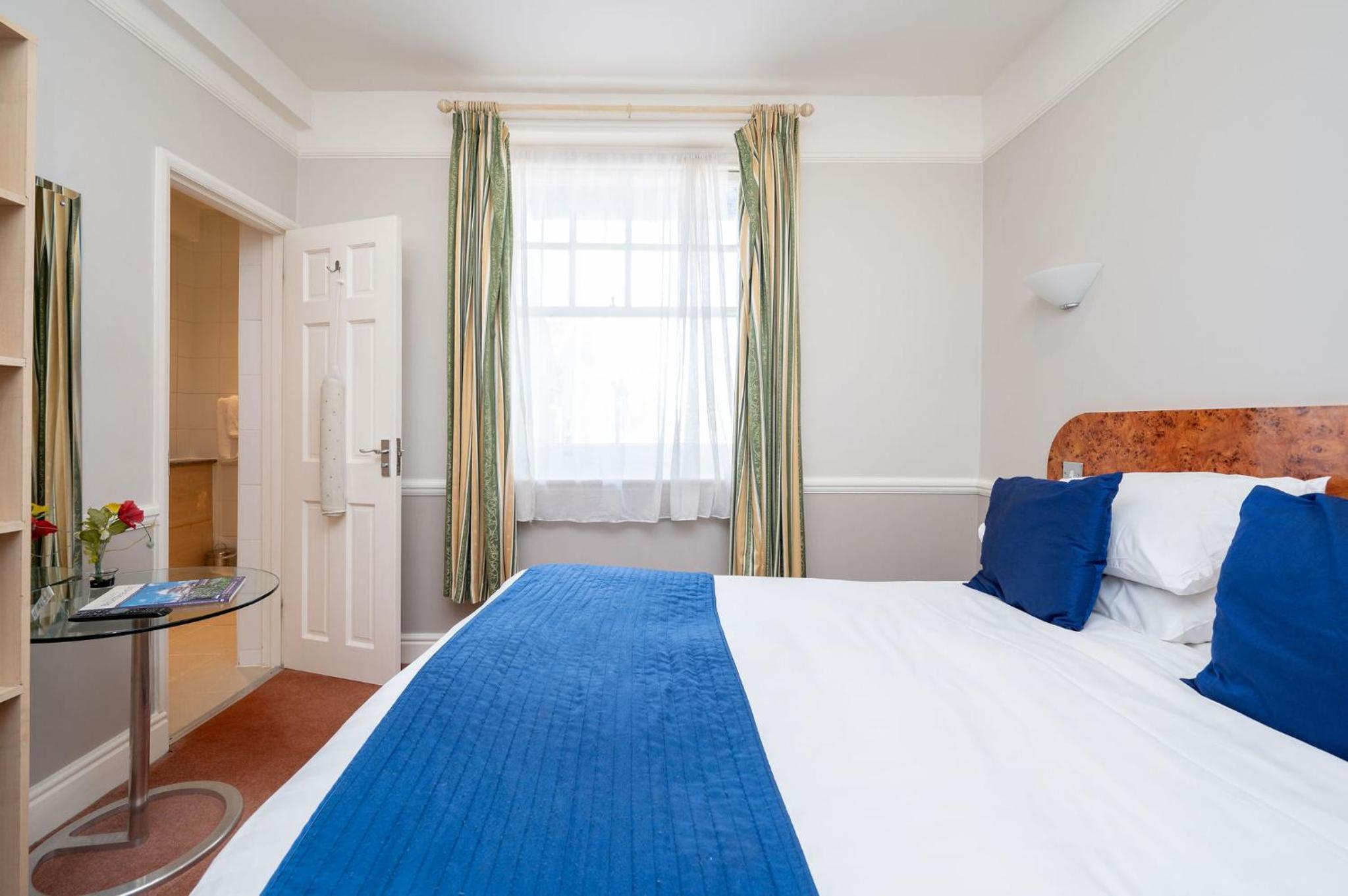 Double Room - Photo 1