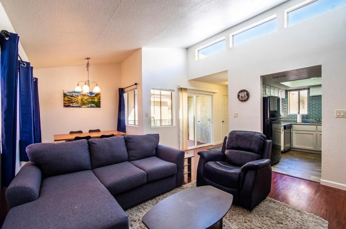 Apartment photo 2
