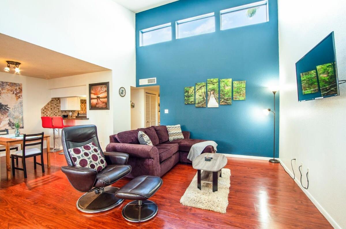 Apartment photo 1