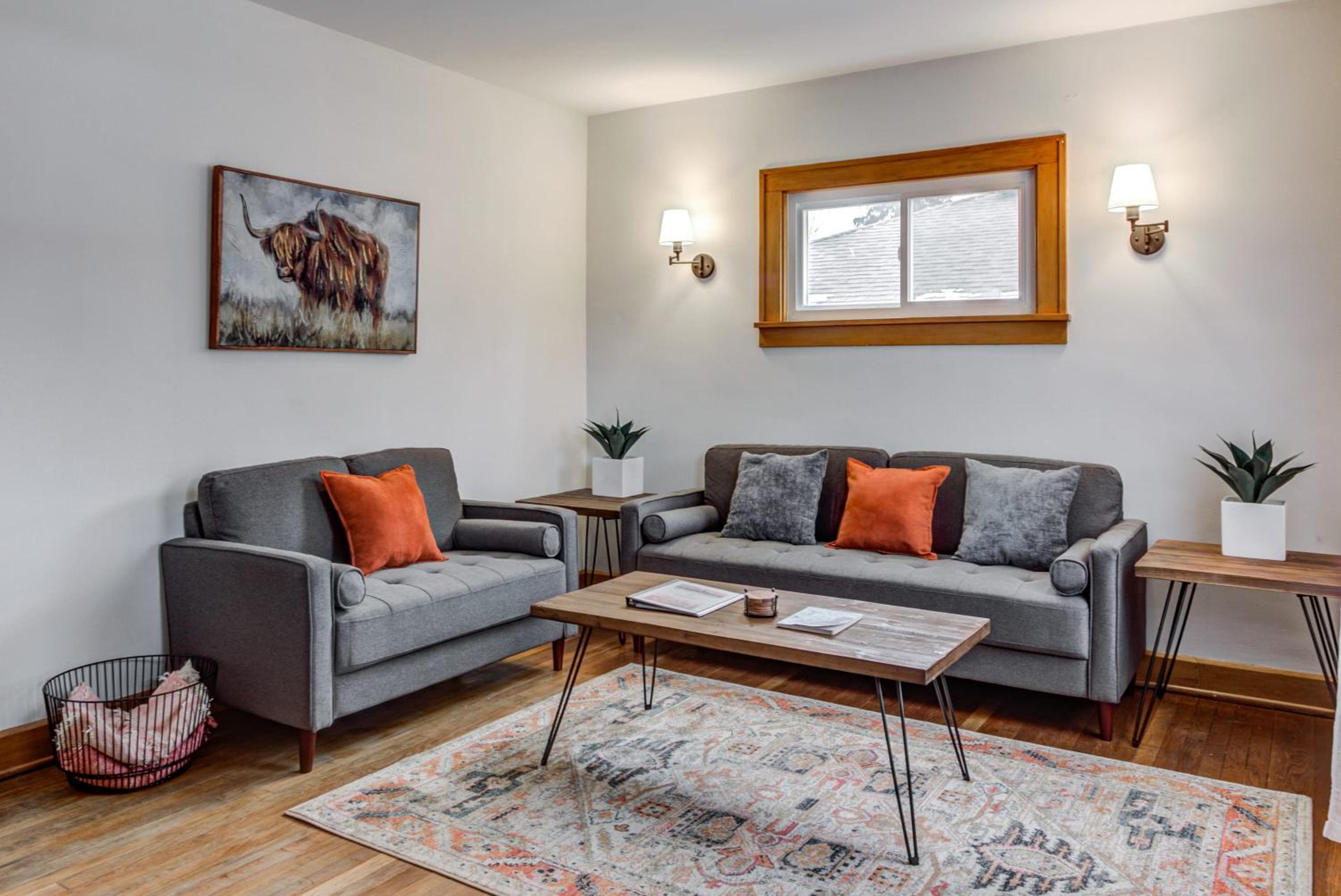 Apartment photo 1