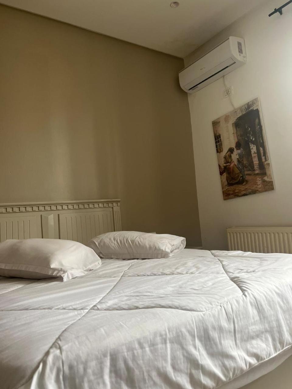 Double Room - Photo 4