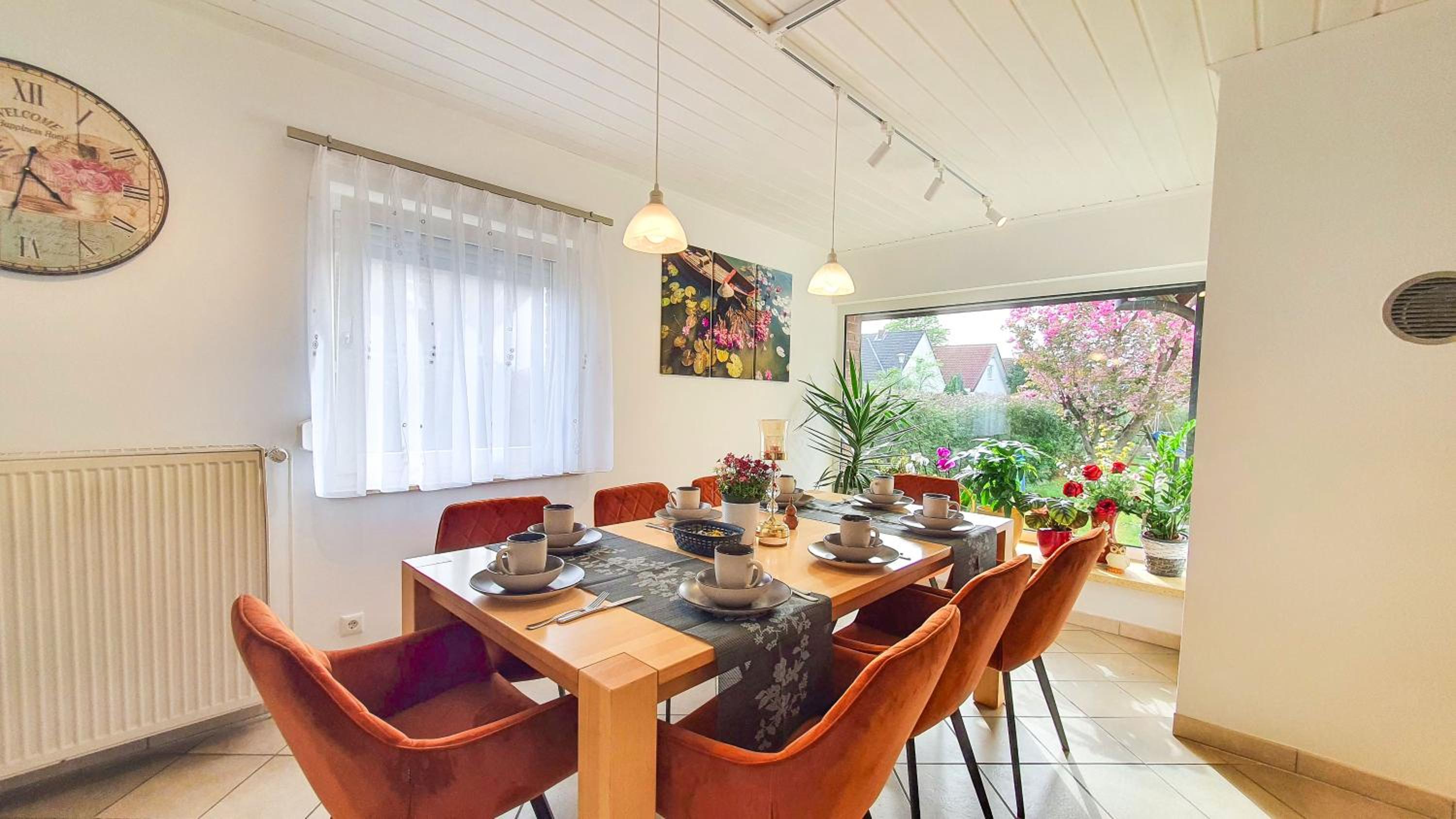 Villa photo 2