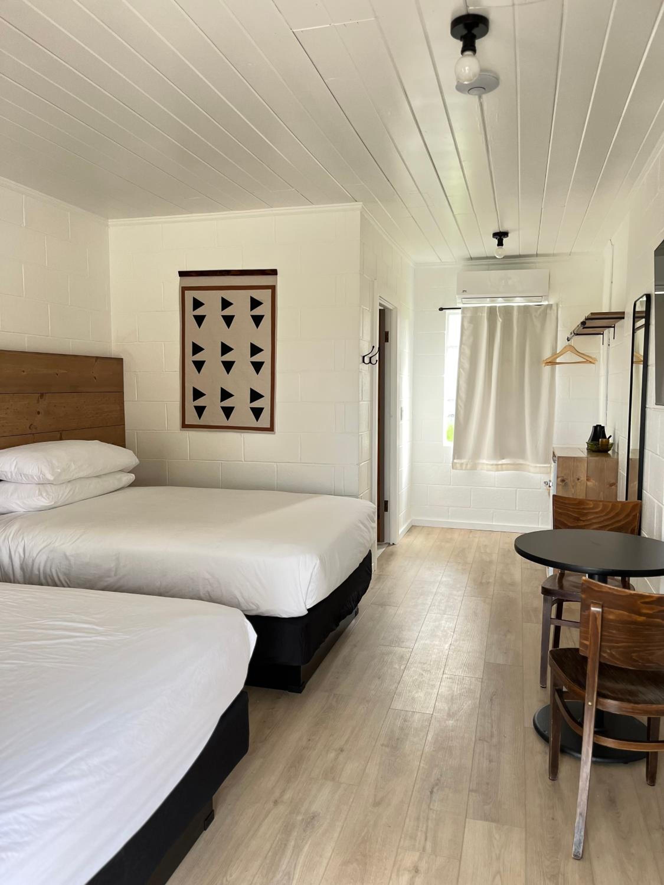Deluxe Double or Twin Room - Photo 14