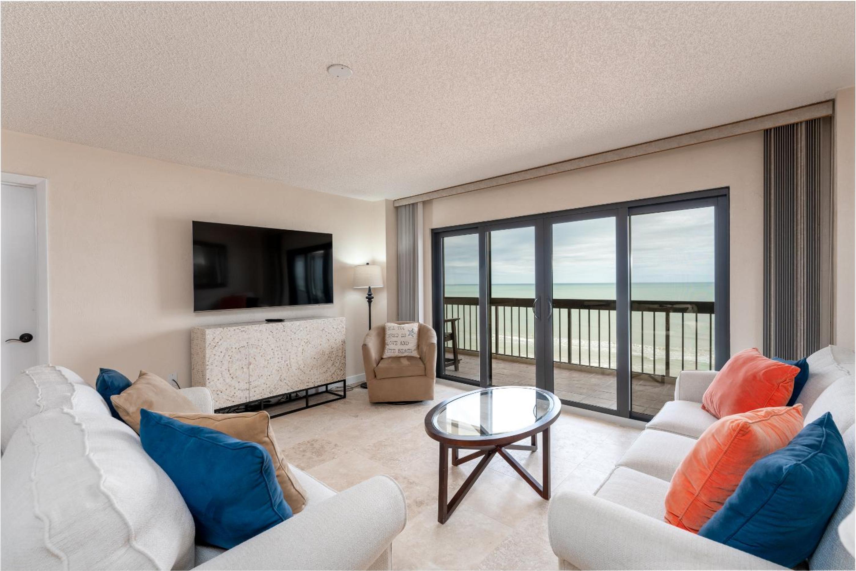 Apartment with Sea View photo 2