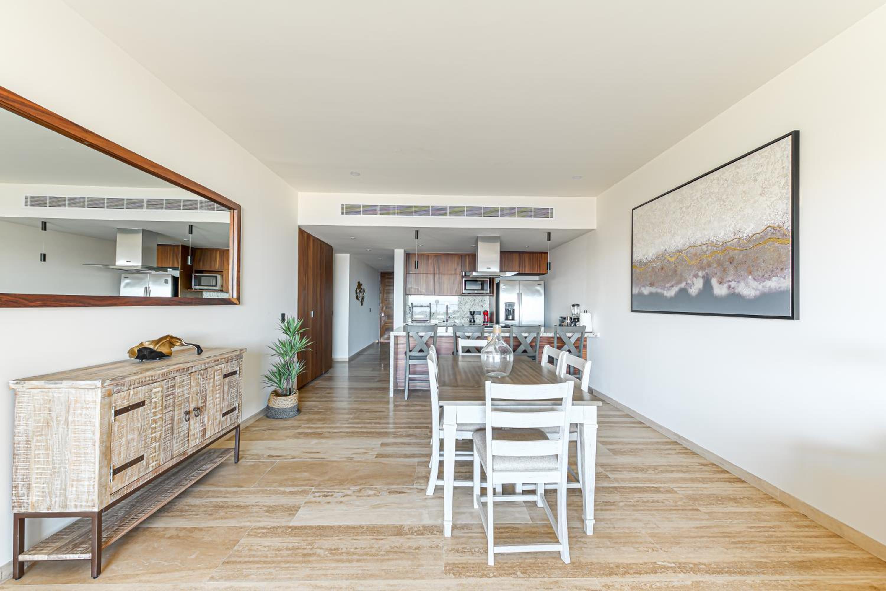 Three-Bedroom Apartment - Photo 7