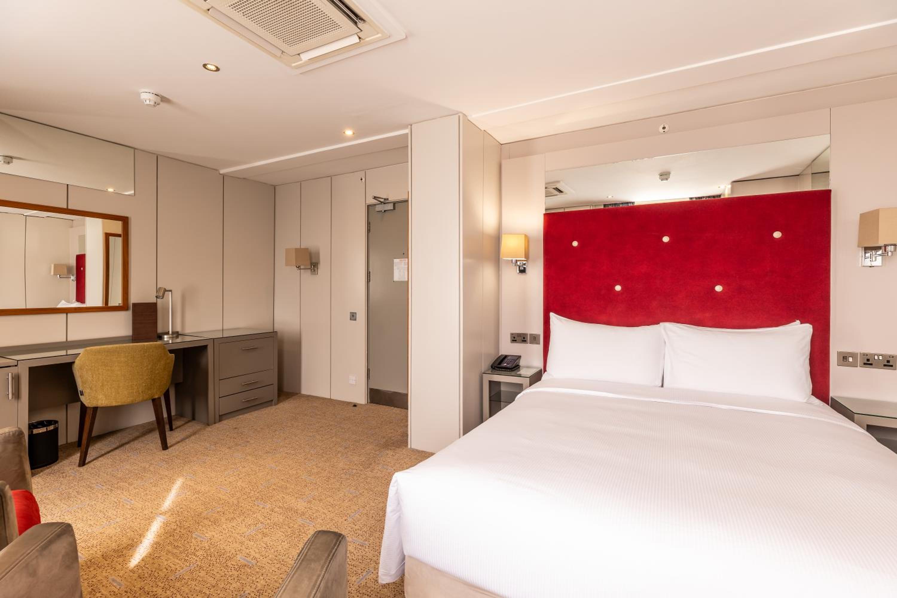 Superior Queen Room photo 1