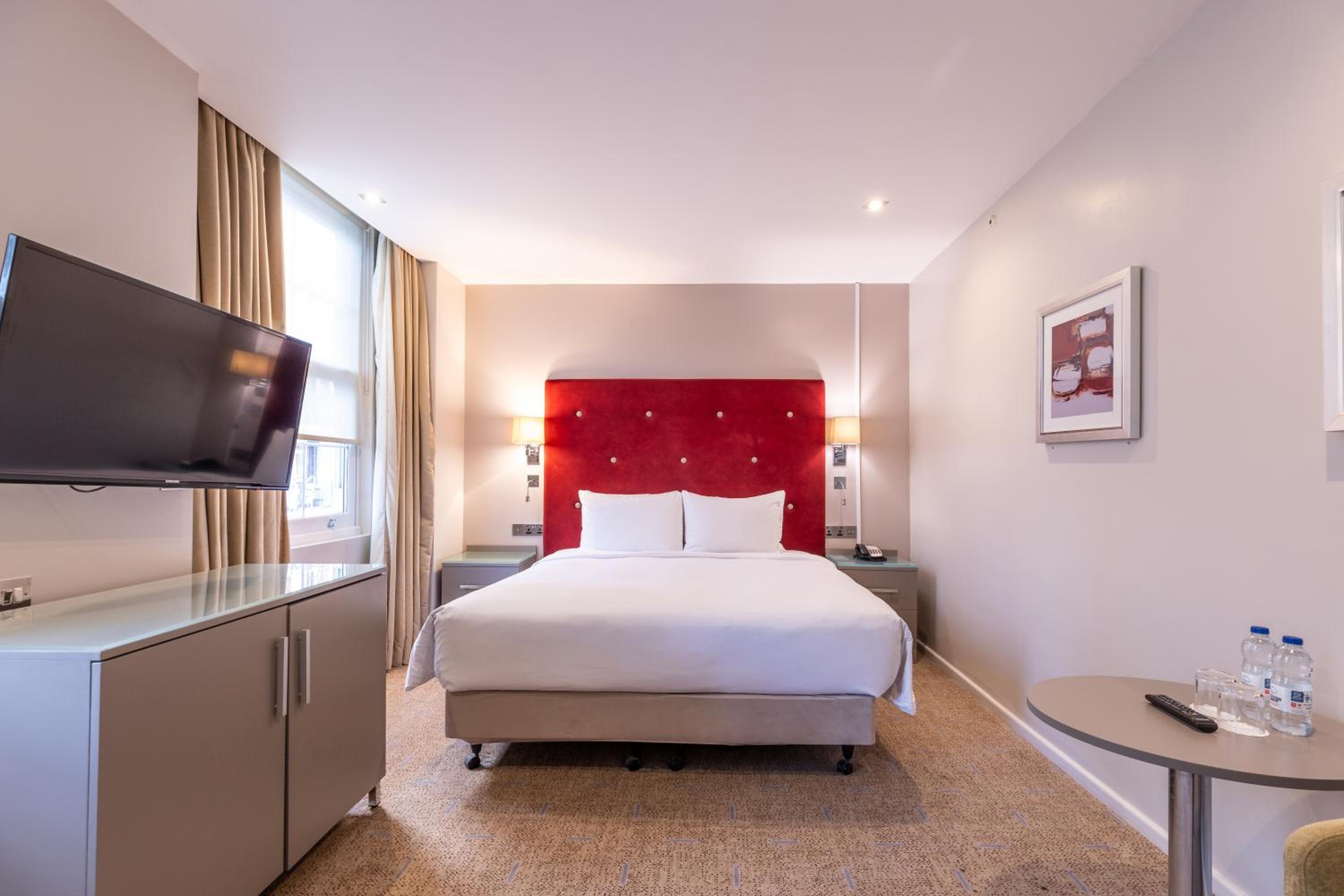 Superior King Room photo 2