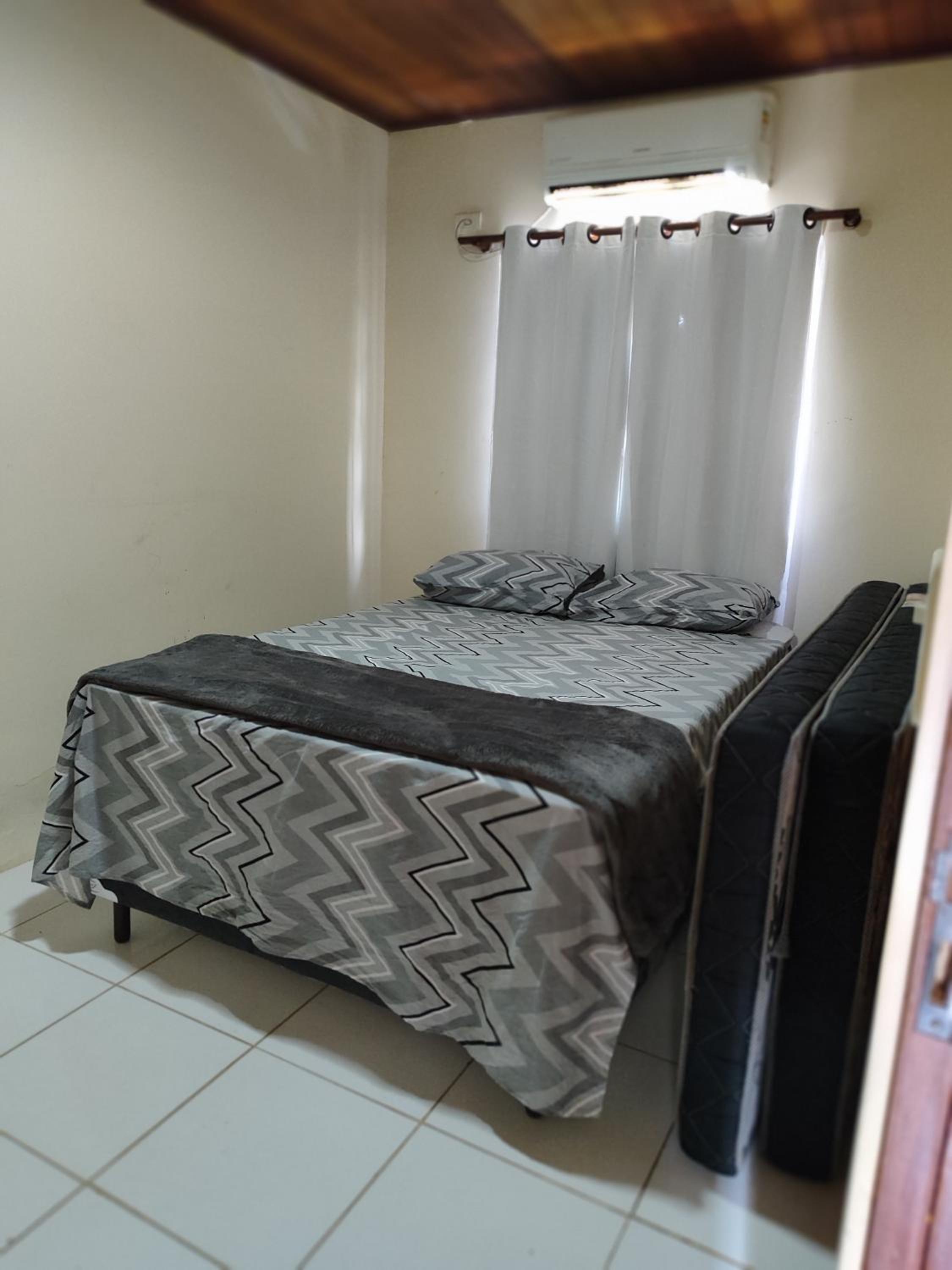 Three-Bedroom House photo 3