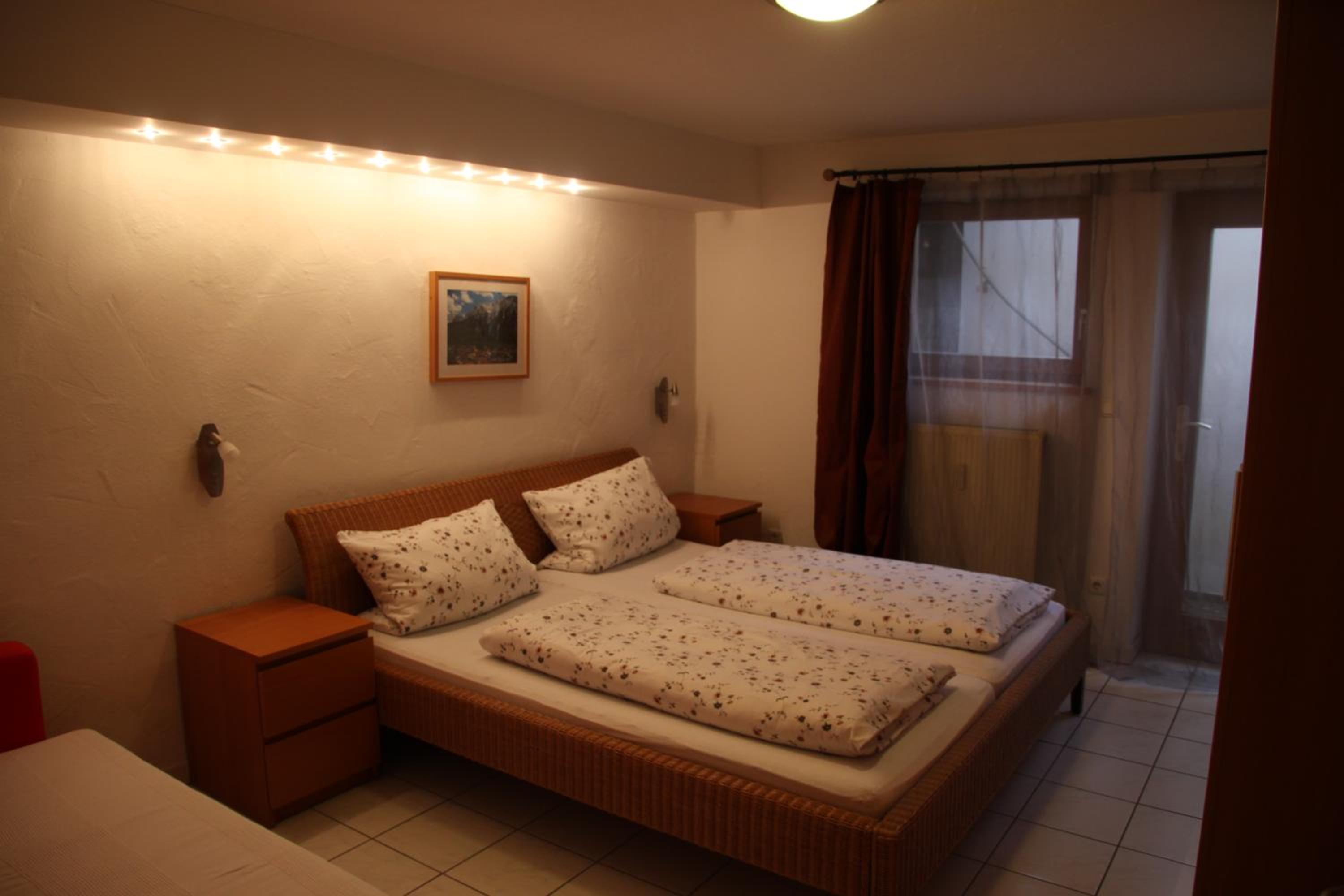 One-Bedroom Apartment photo 3
