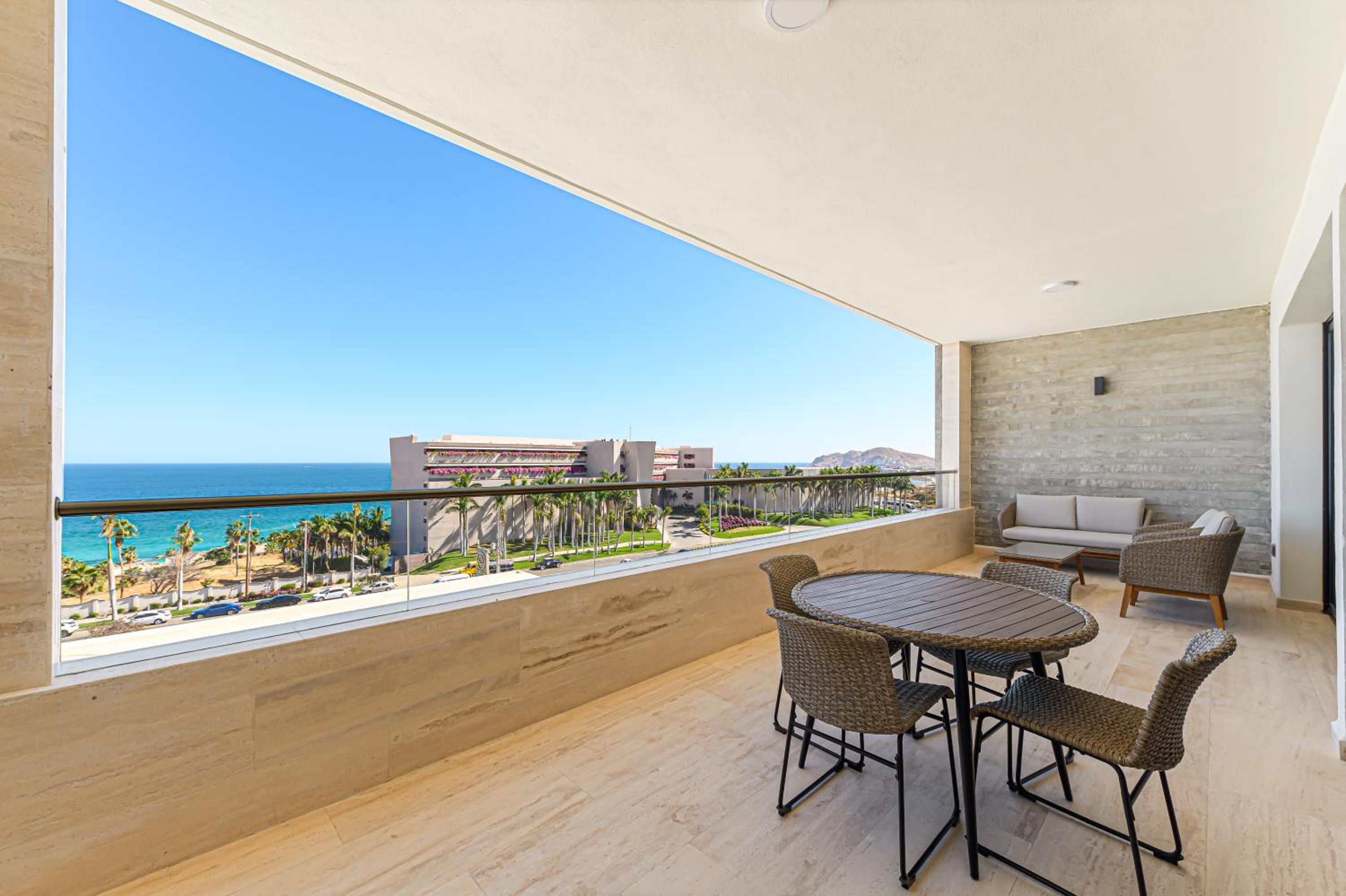 Apartment with Sea View - Photo 14
