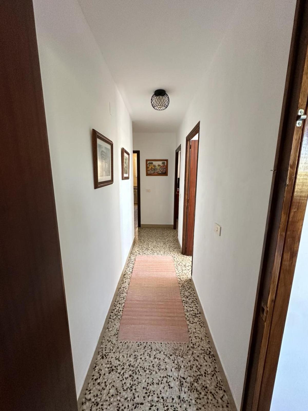 Standard Double Room with Shared Bathroom