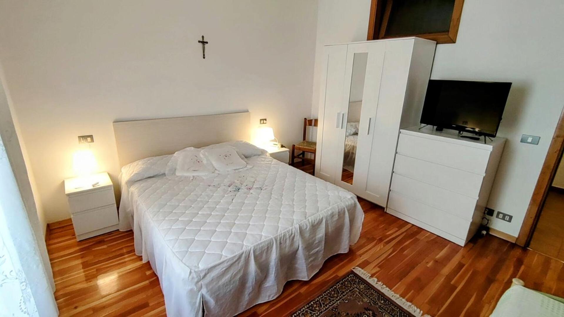 Two-Bedroom House photo 1