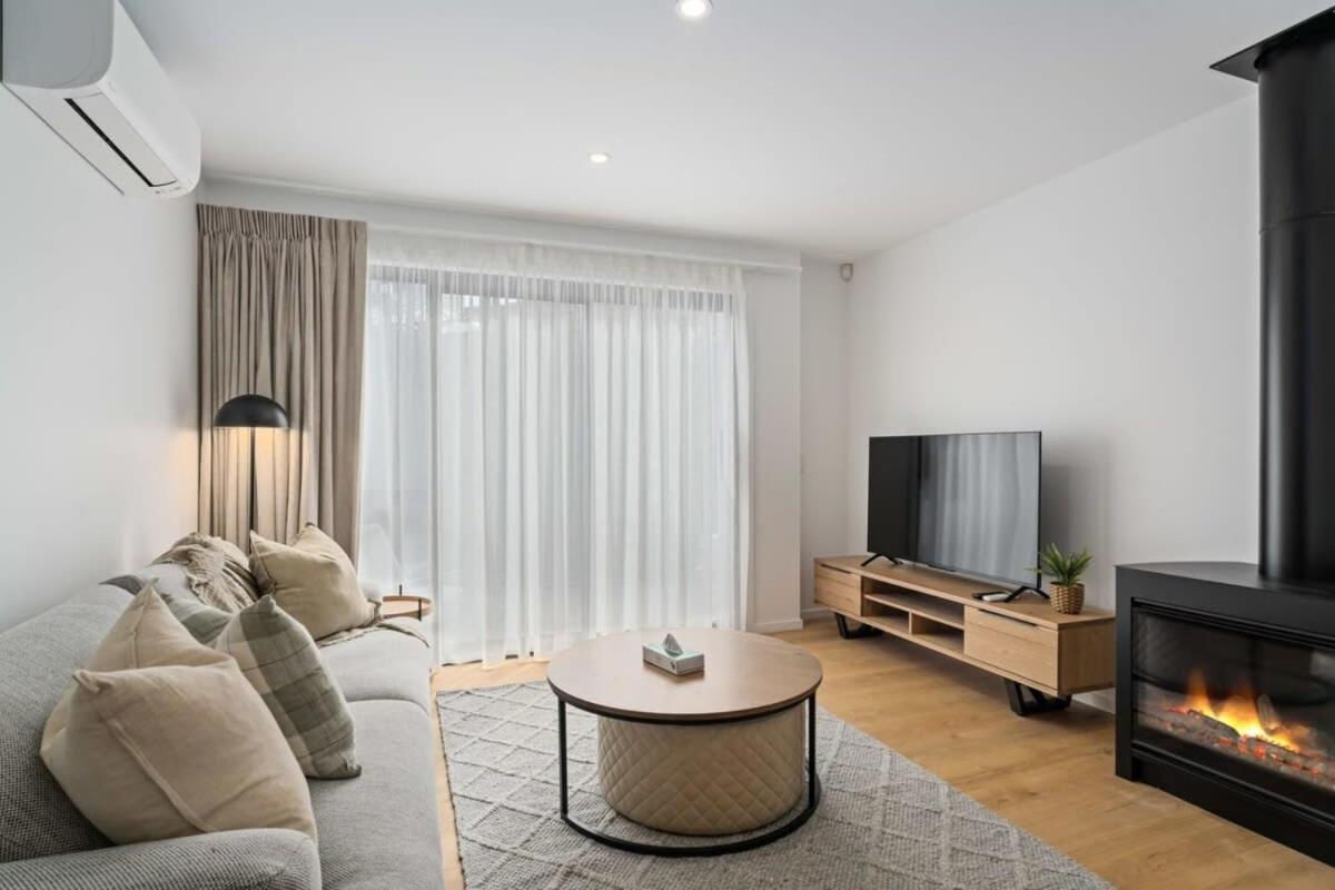 Apartment photo 1