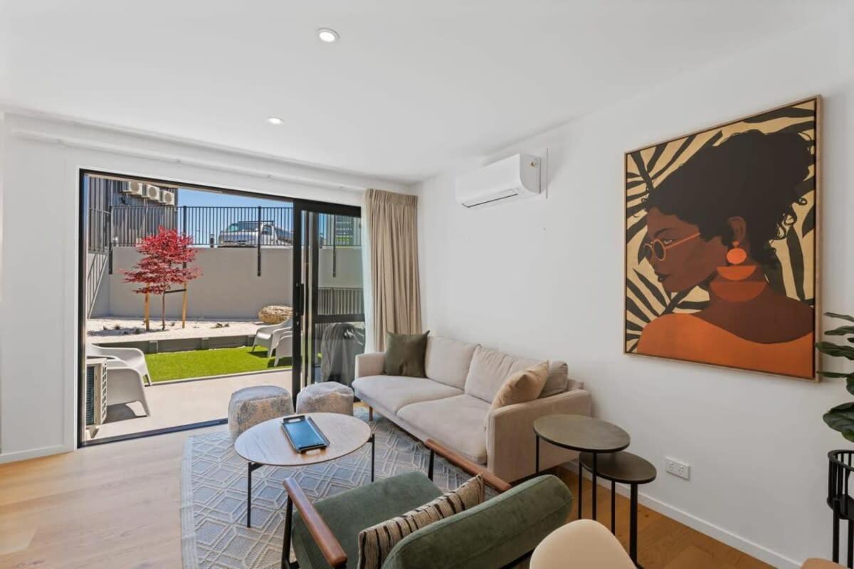 Apartment photo 1