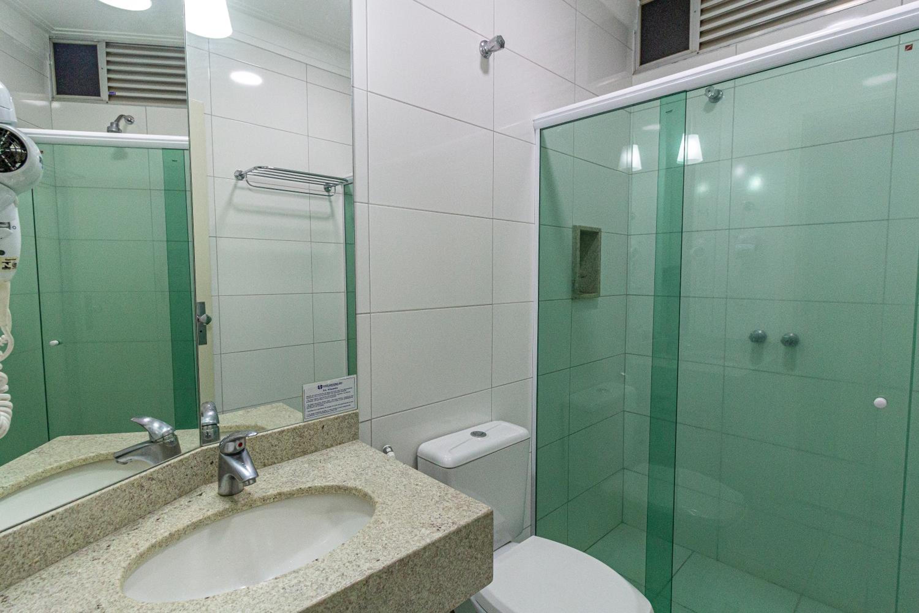Standard Double Room - Photo 7