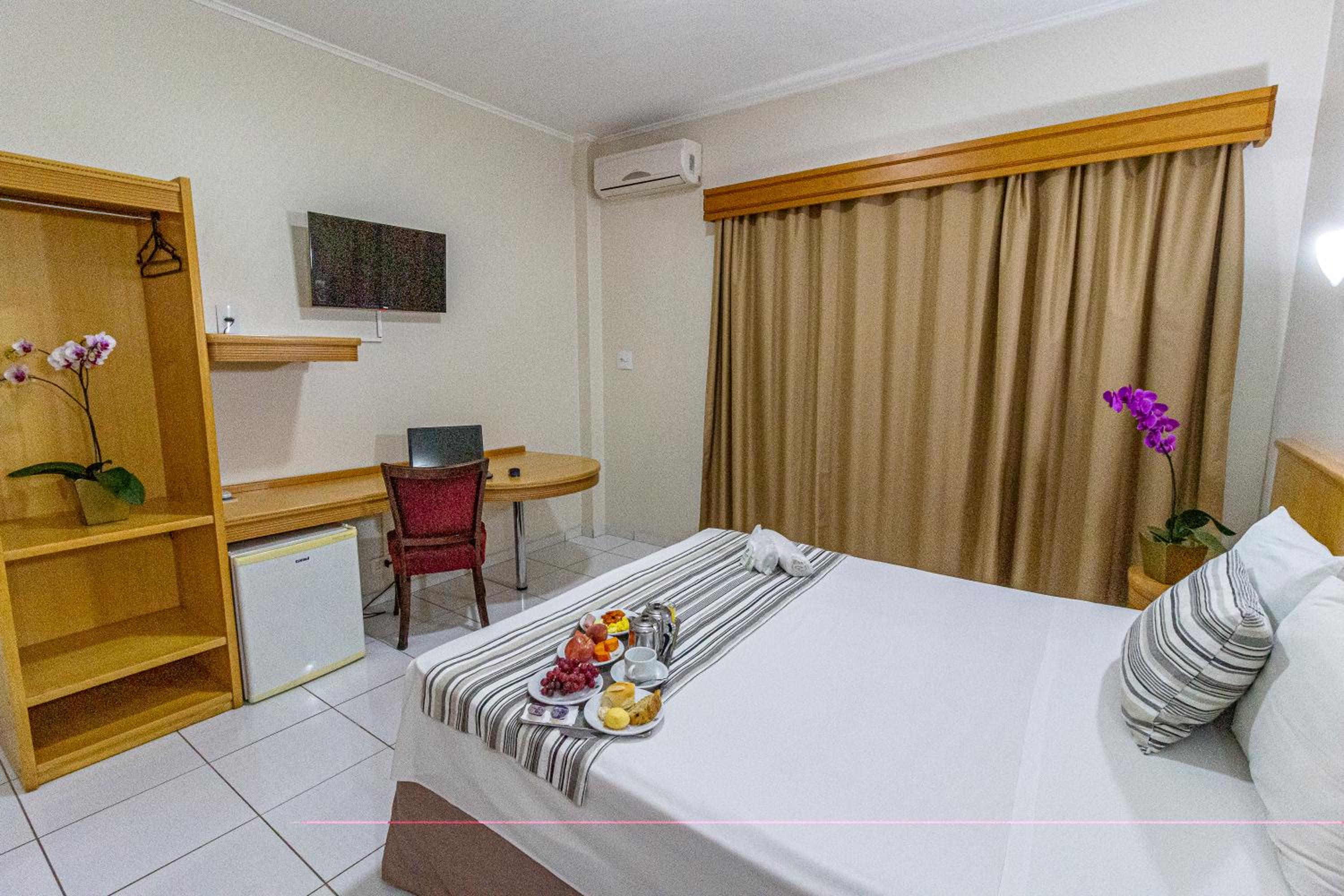 Standard Double Room - Photo 5
