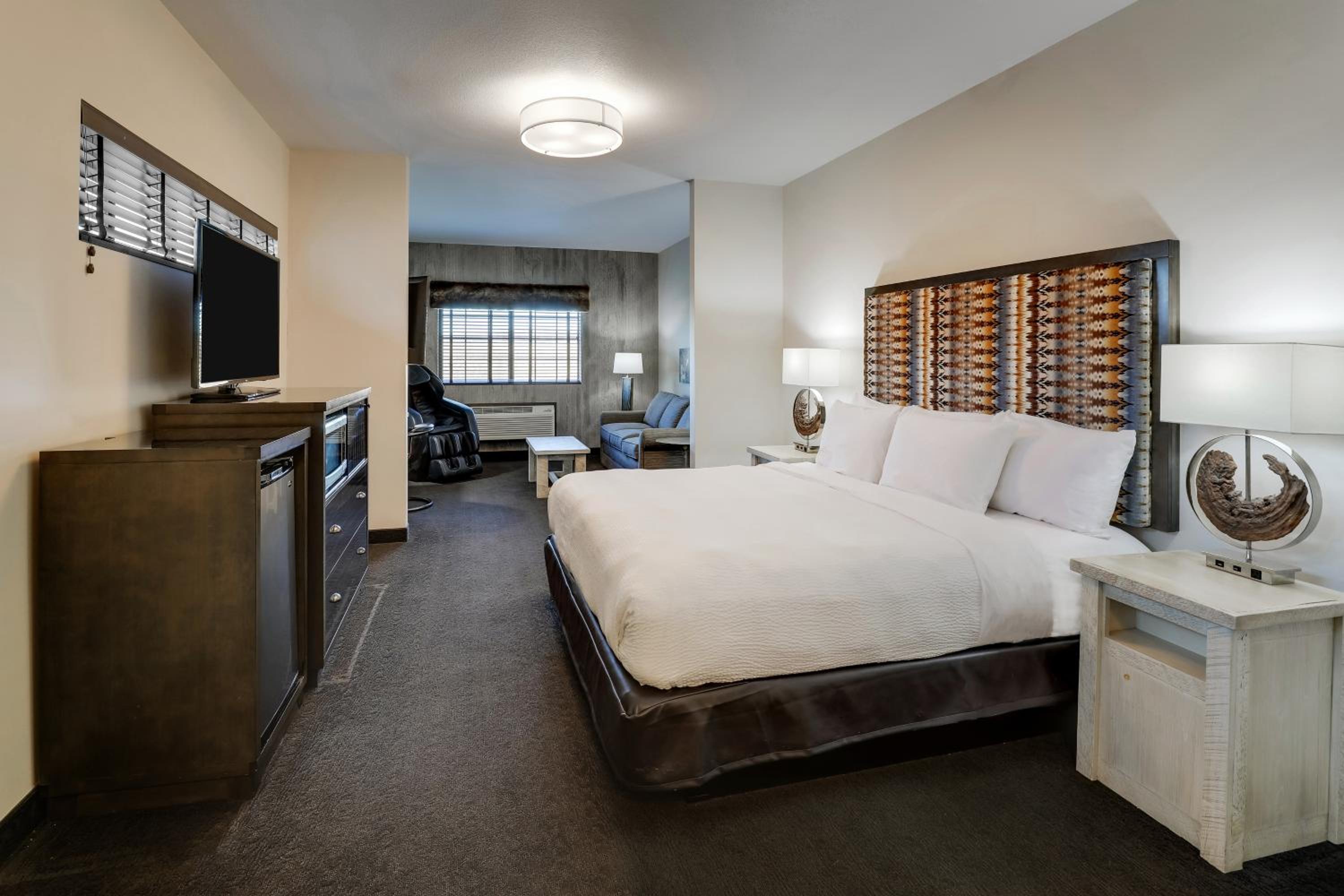 Superior King Room