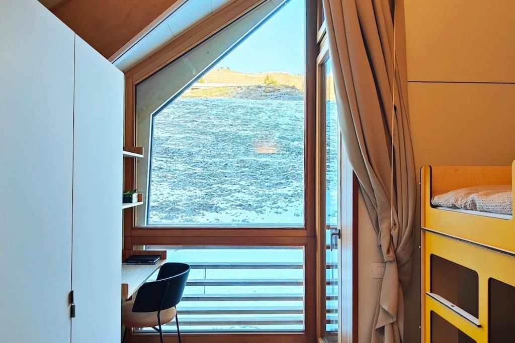 Three-Bedroom Villa photo 3