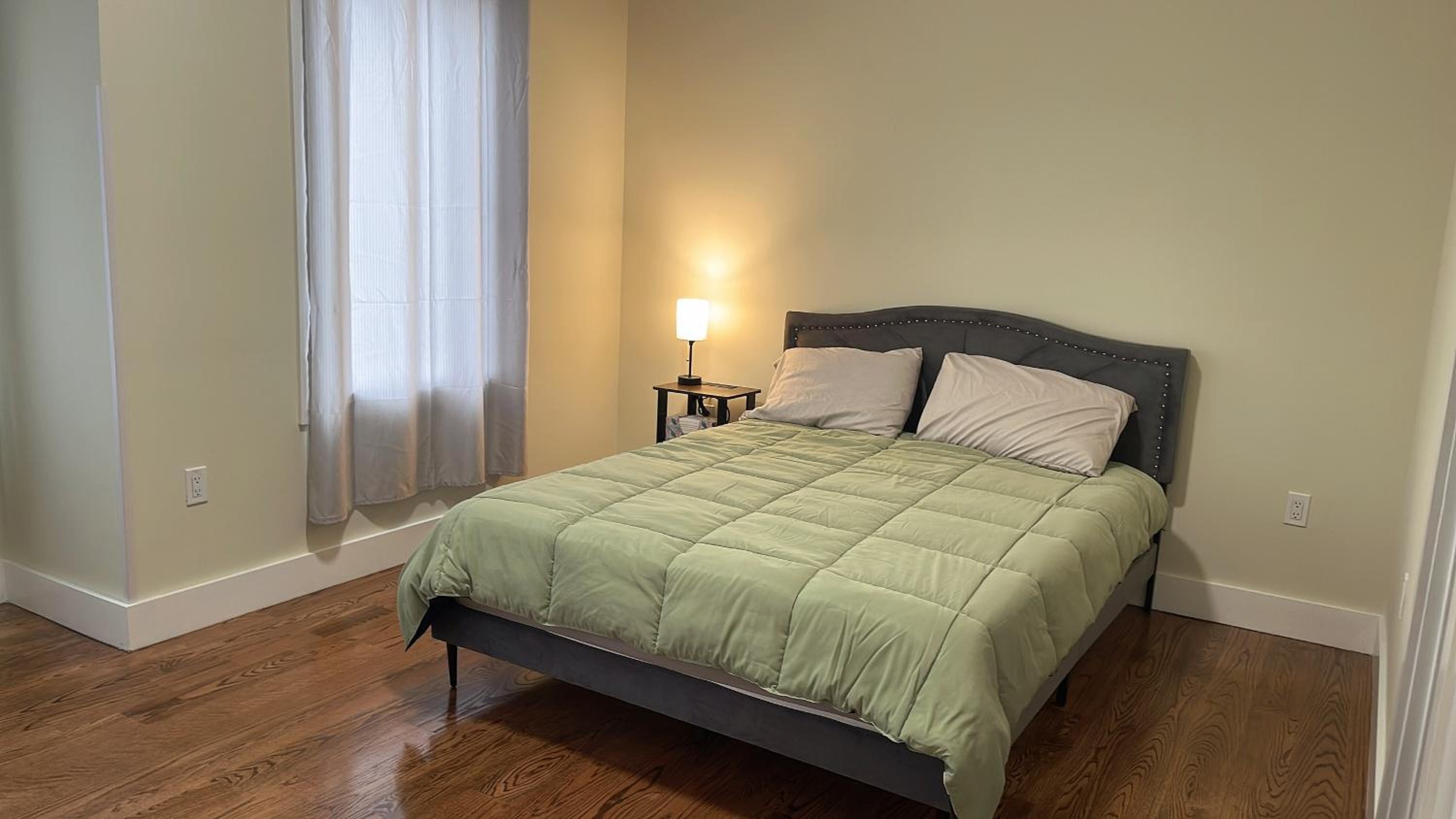 Apartment photo 1