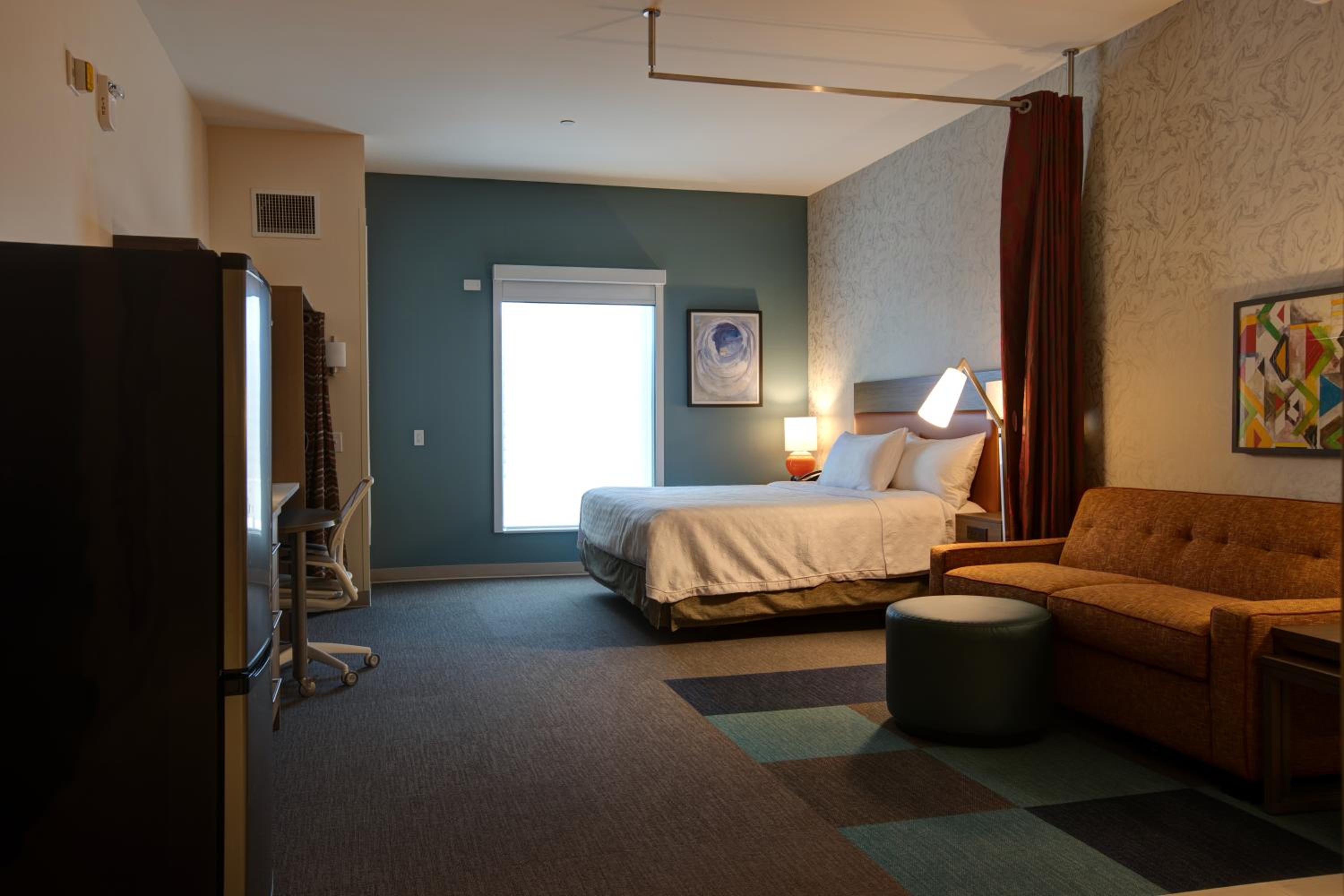 King Studio Suite - Hearing Access/Non-Smoking - Photo 5