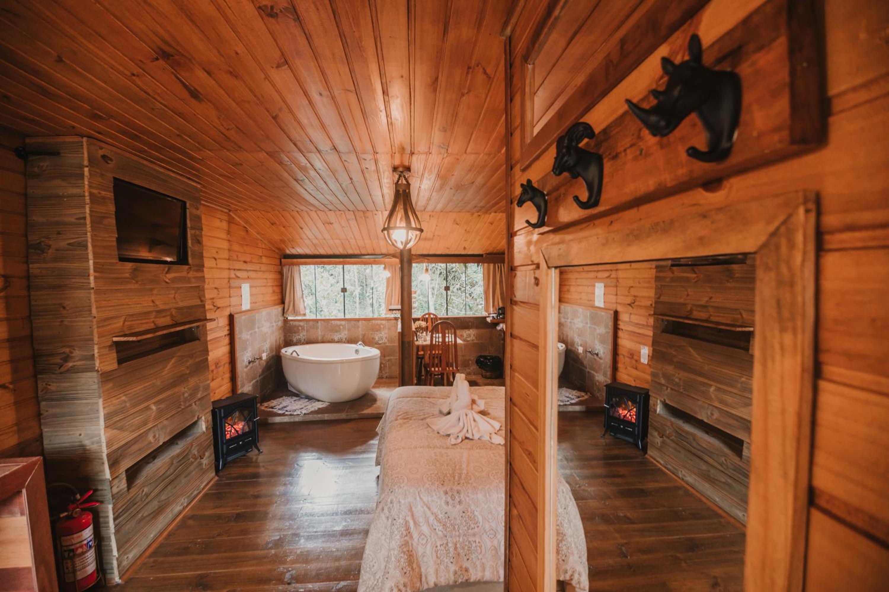 Superior Bungalow with Bathtub Inside the Room