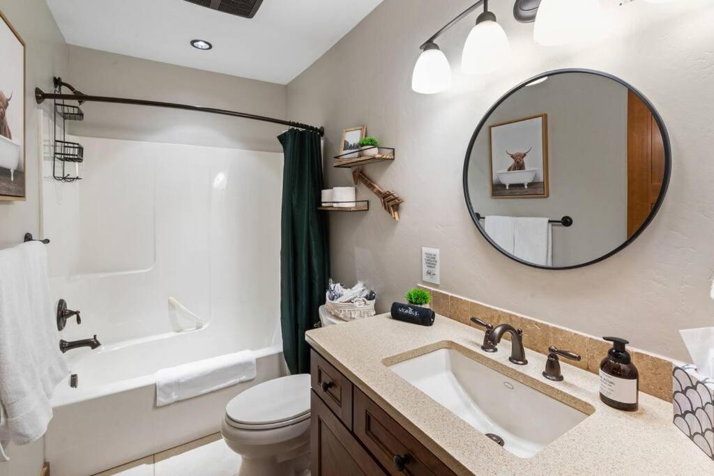 One-Bedroom House photo 3
