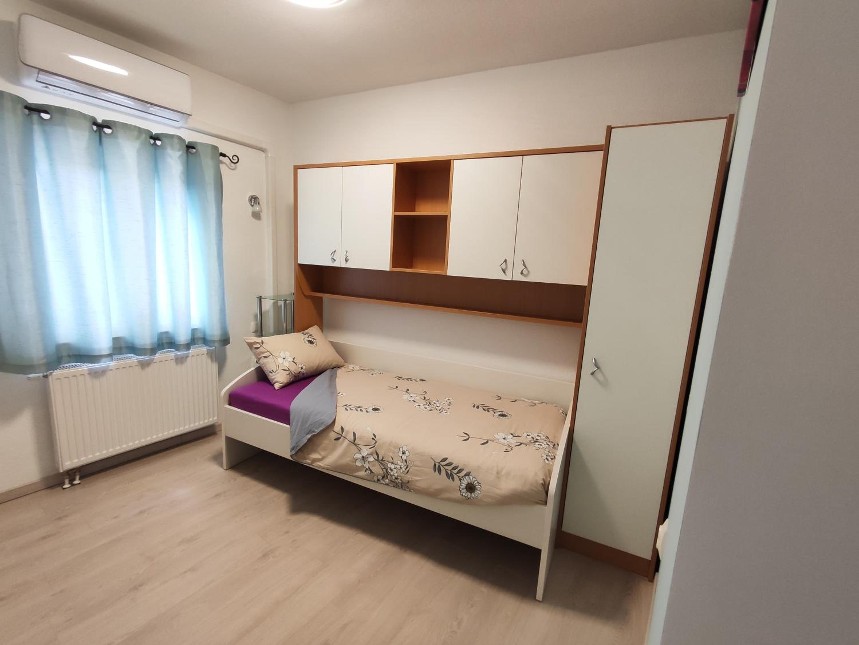 Two-Bedroom Apartment - Photo 20