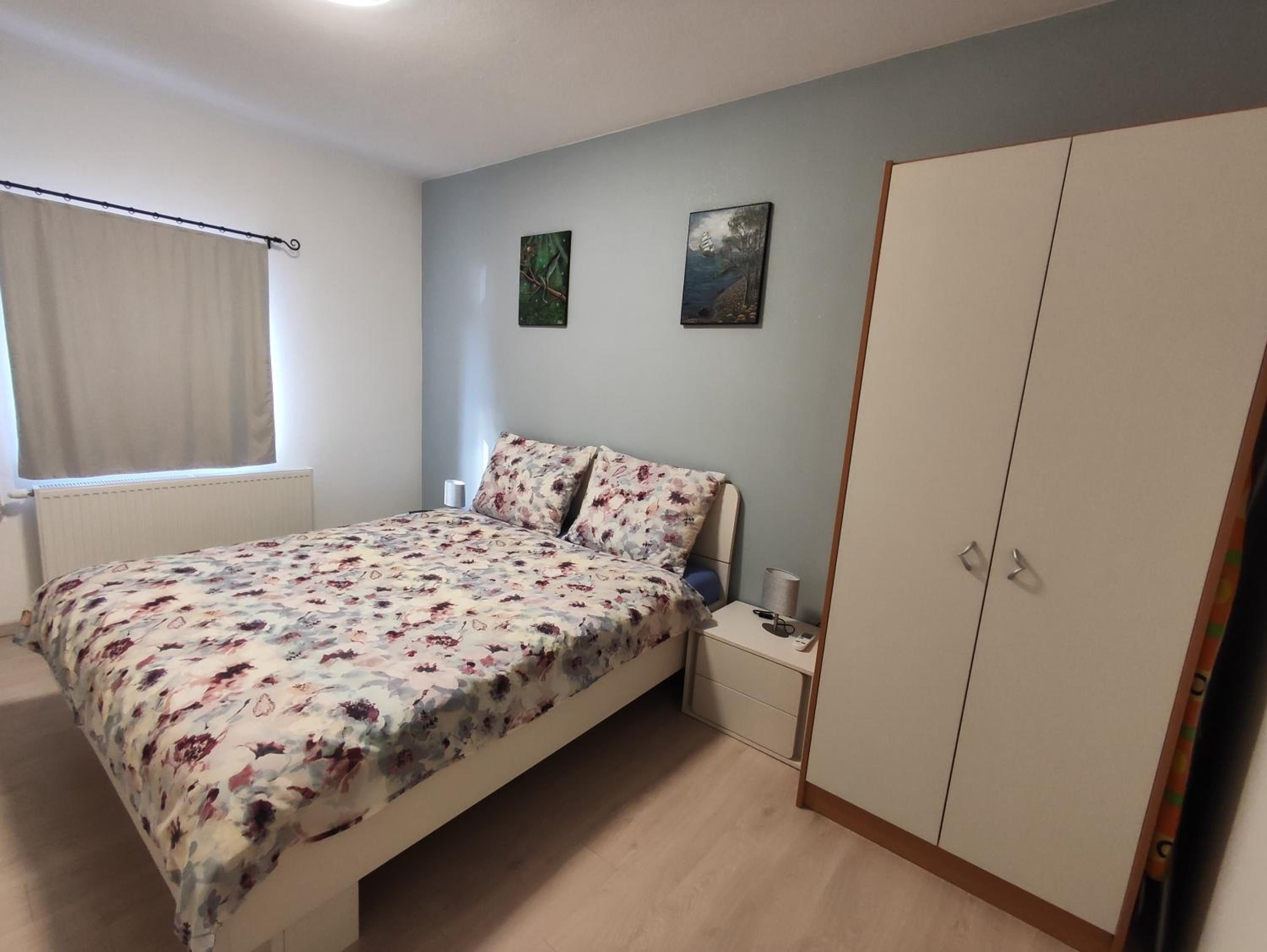 Two-Bedroom Apartment - Photo 11