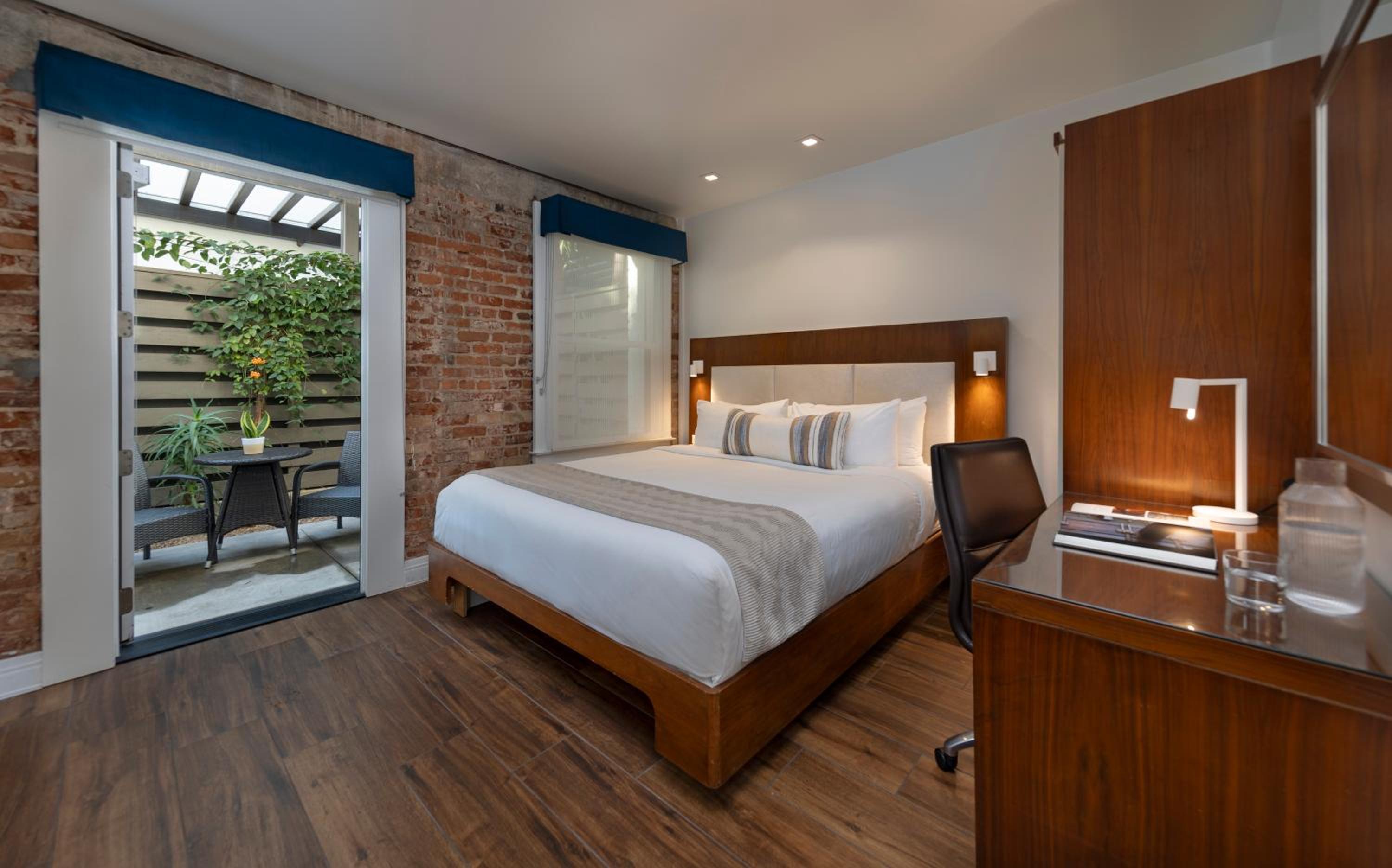 King Room with Garden View - Photo 1