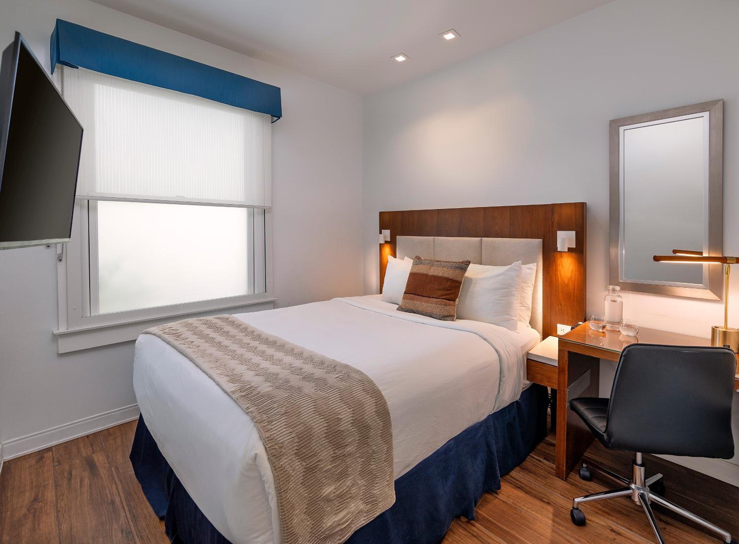 Standard Double Room - Photo 1