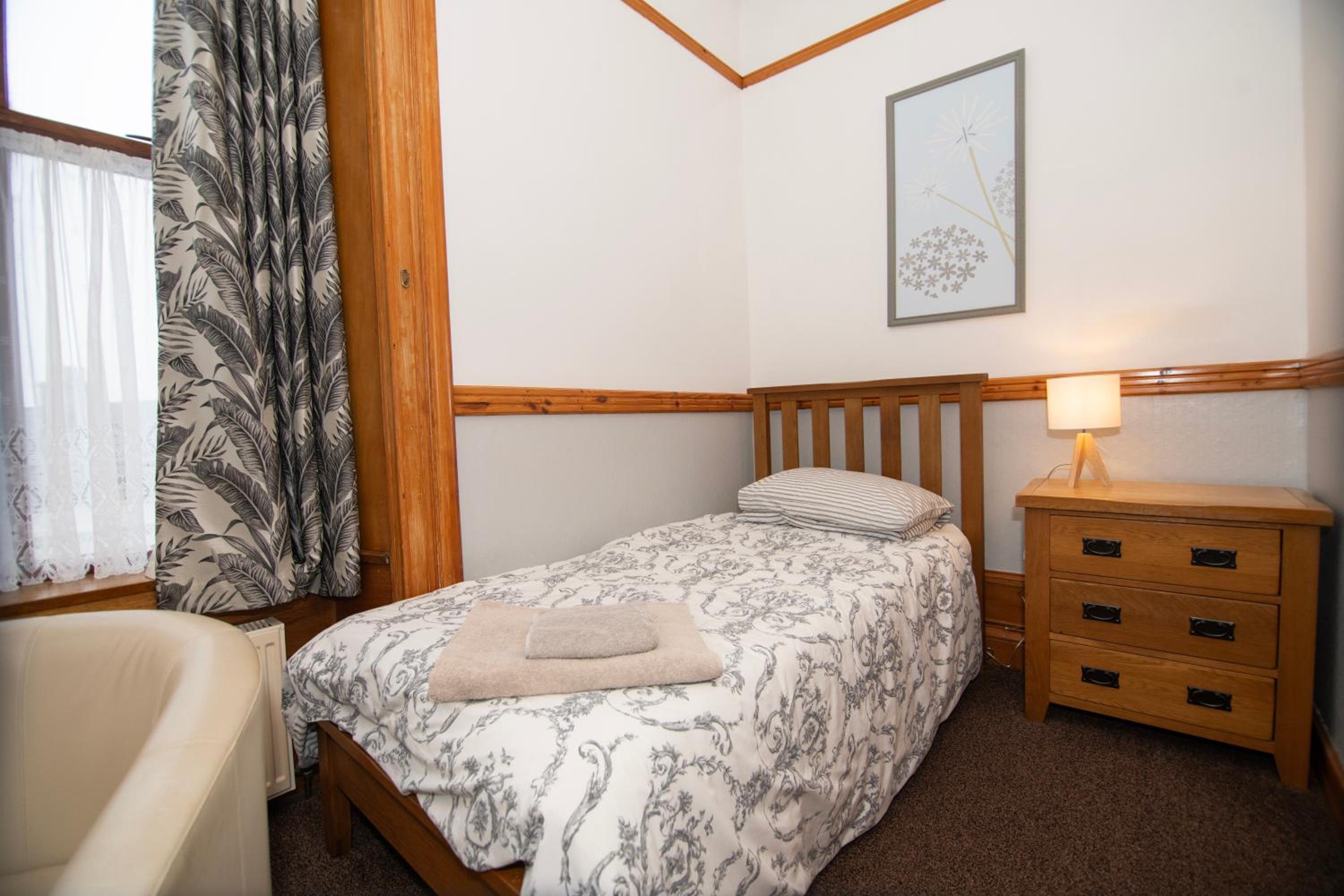 Double or Twin Room photo 2