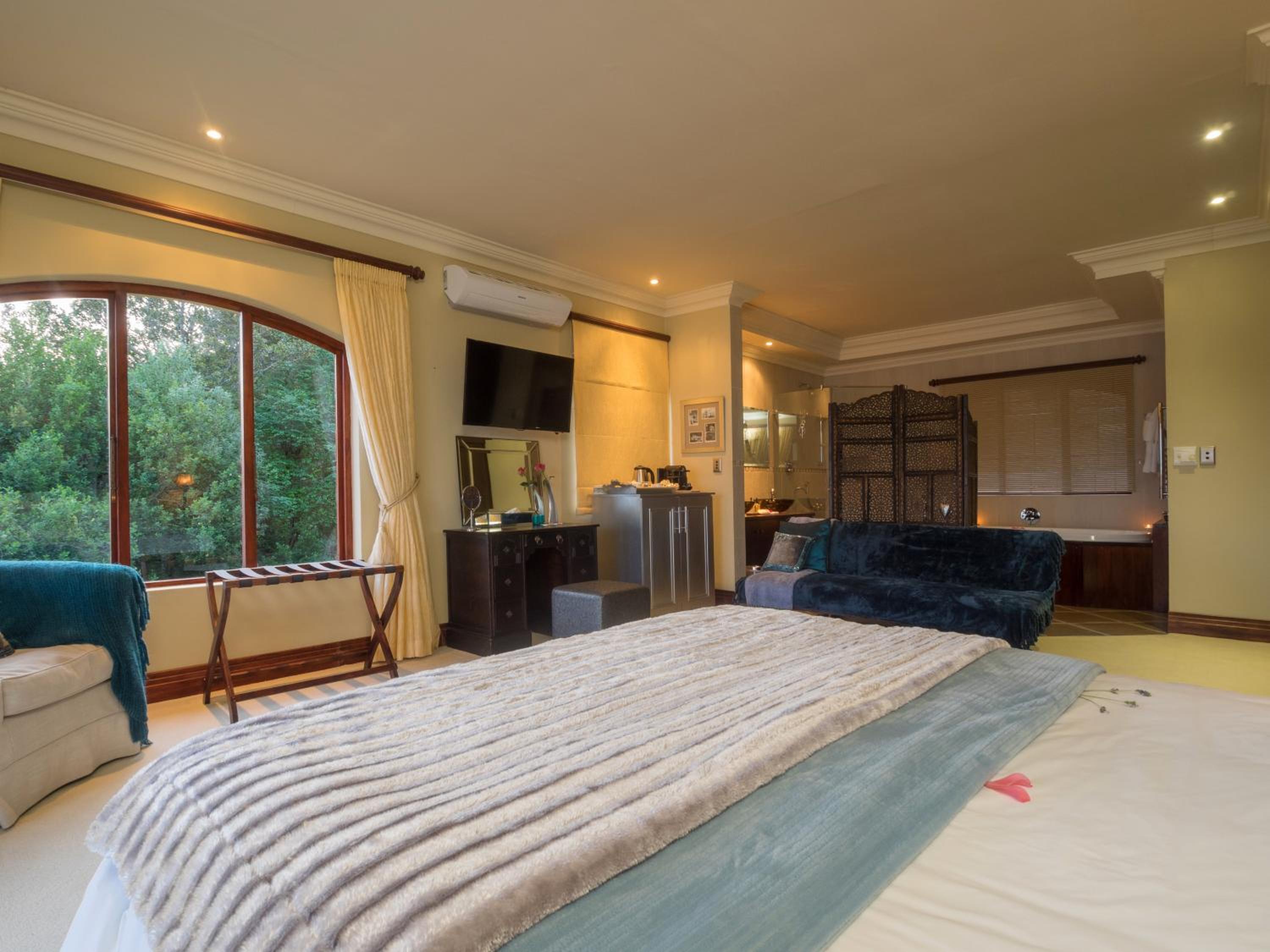 Oyster Suite photo 2