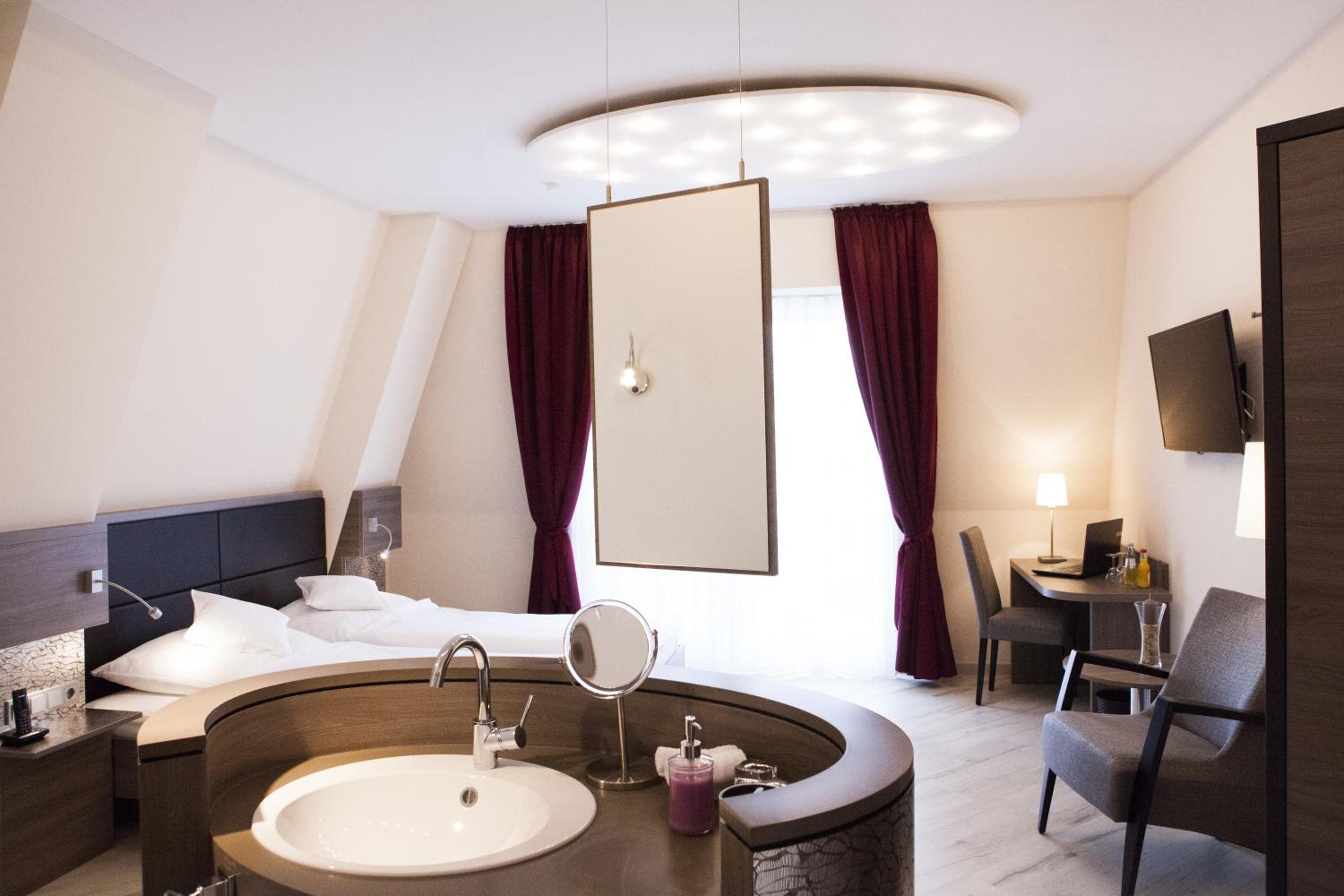 Exclusive Double Room - Photo 9