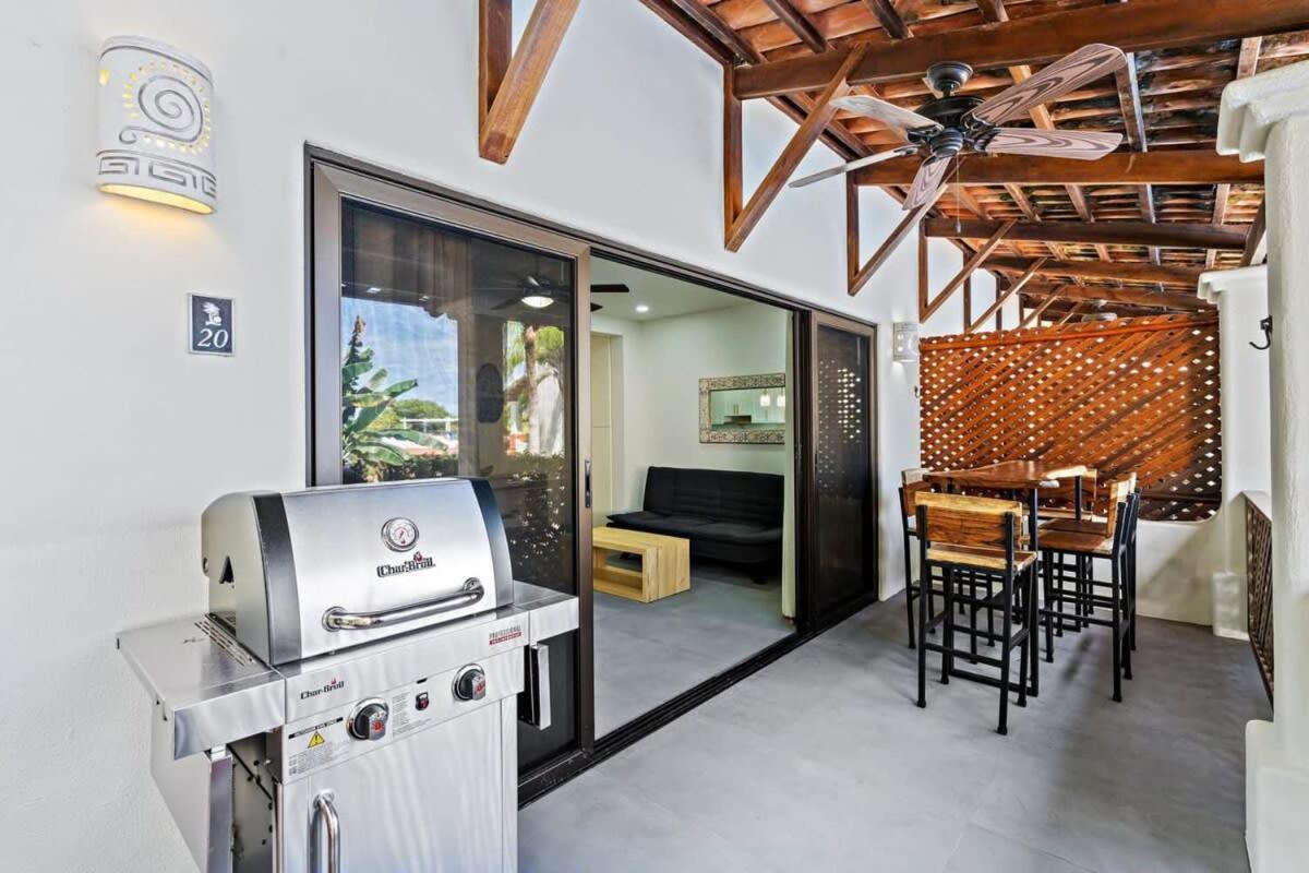 Apartment photo 2