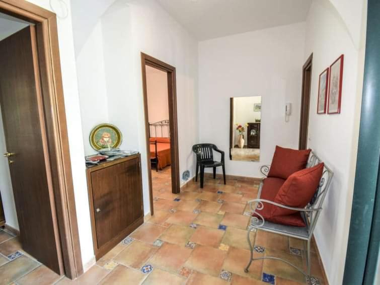 Apartment - Ground Floor photo 2