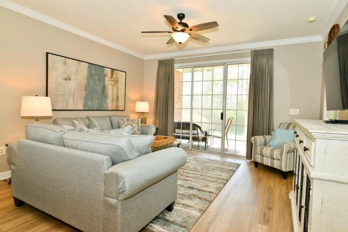 Apartment with Lake View photo 1