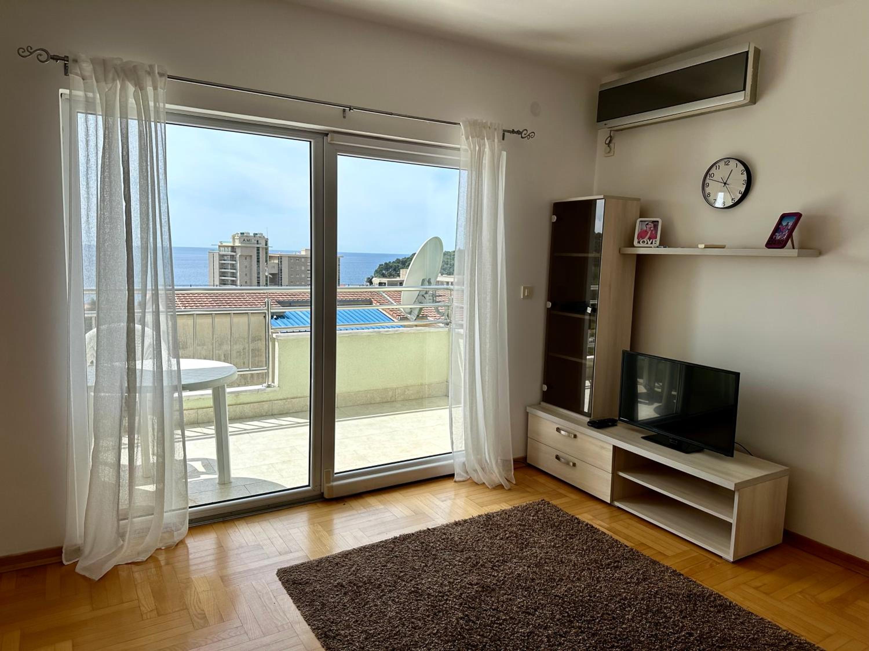 Apartment with Sea View photo 1