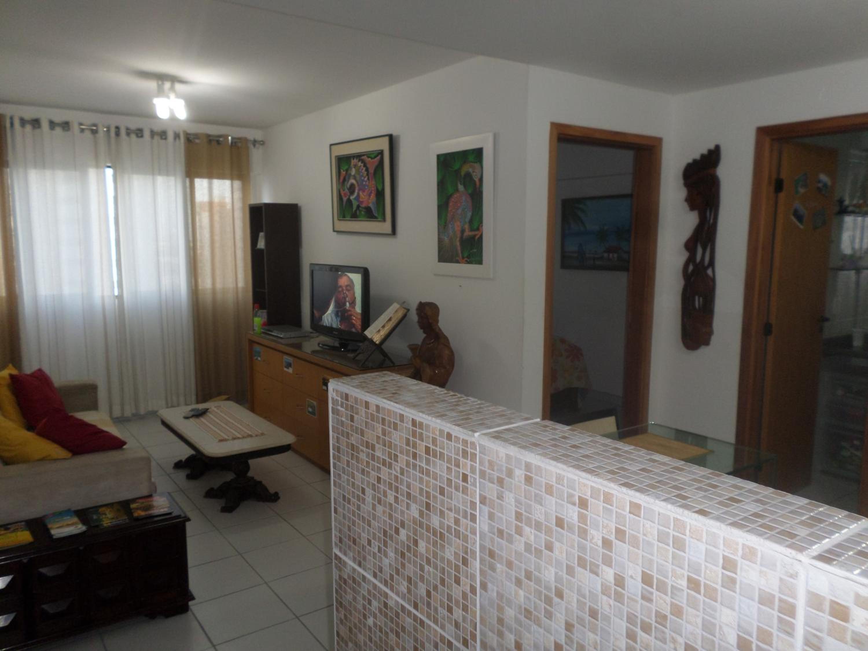 One-Bedroom Apartment - Photo 7