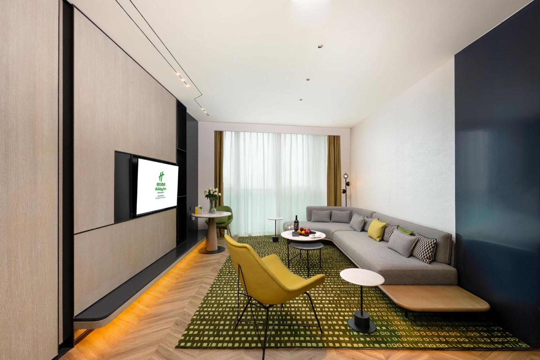 One-Bedroom King Suite