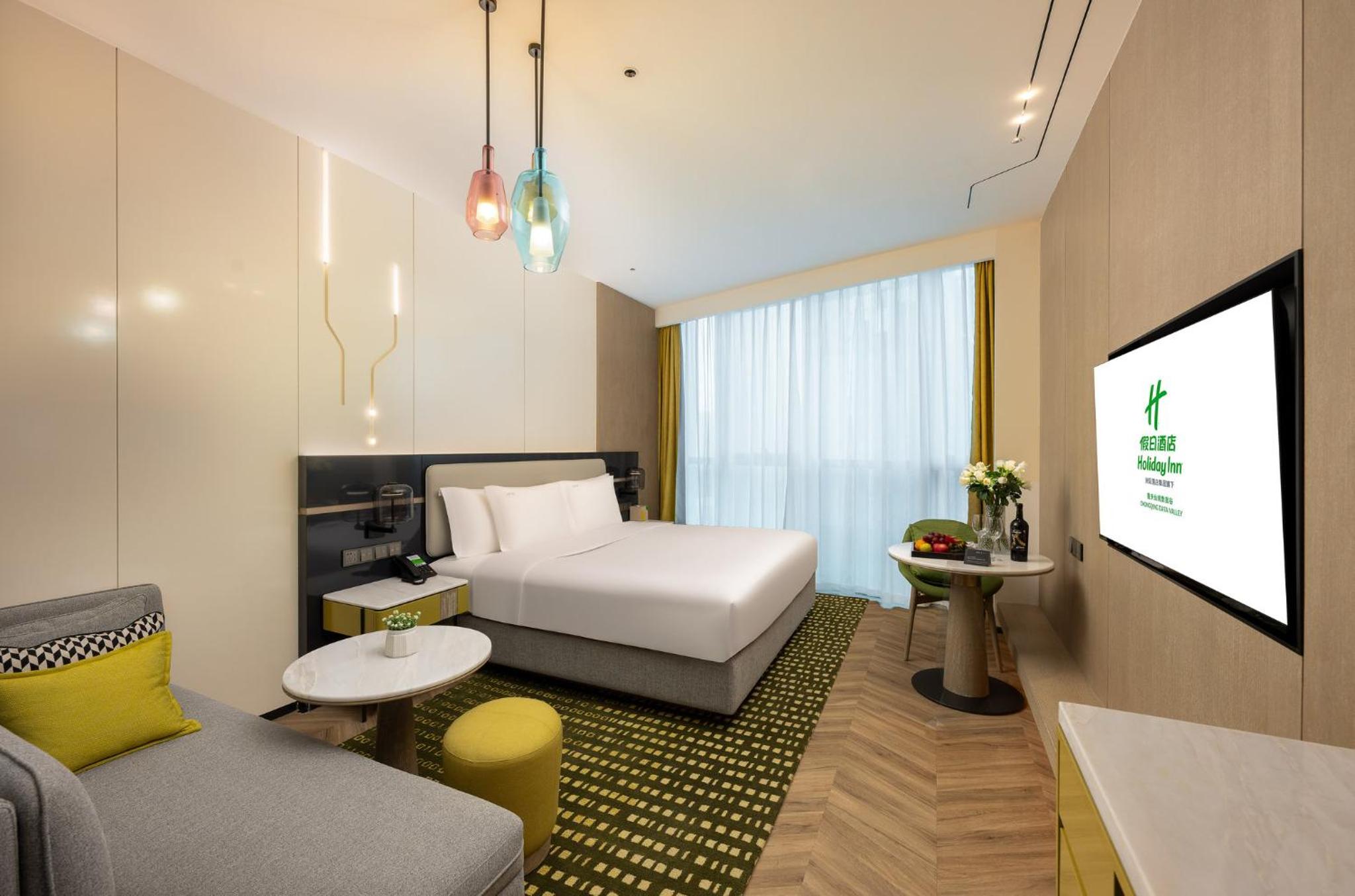 Standard King Room