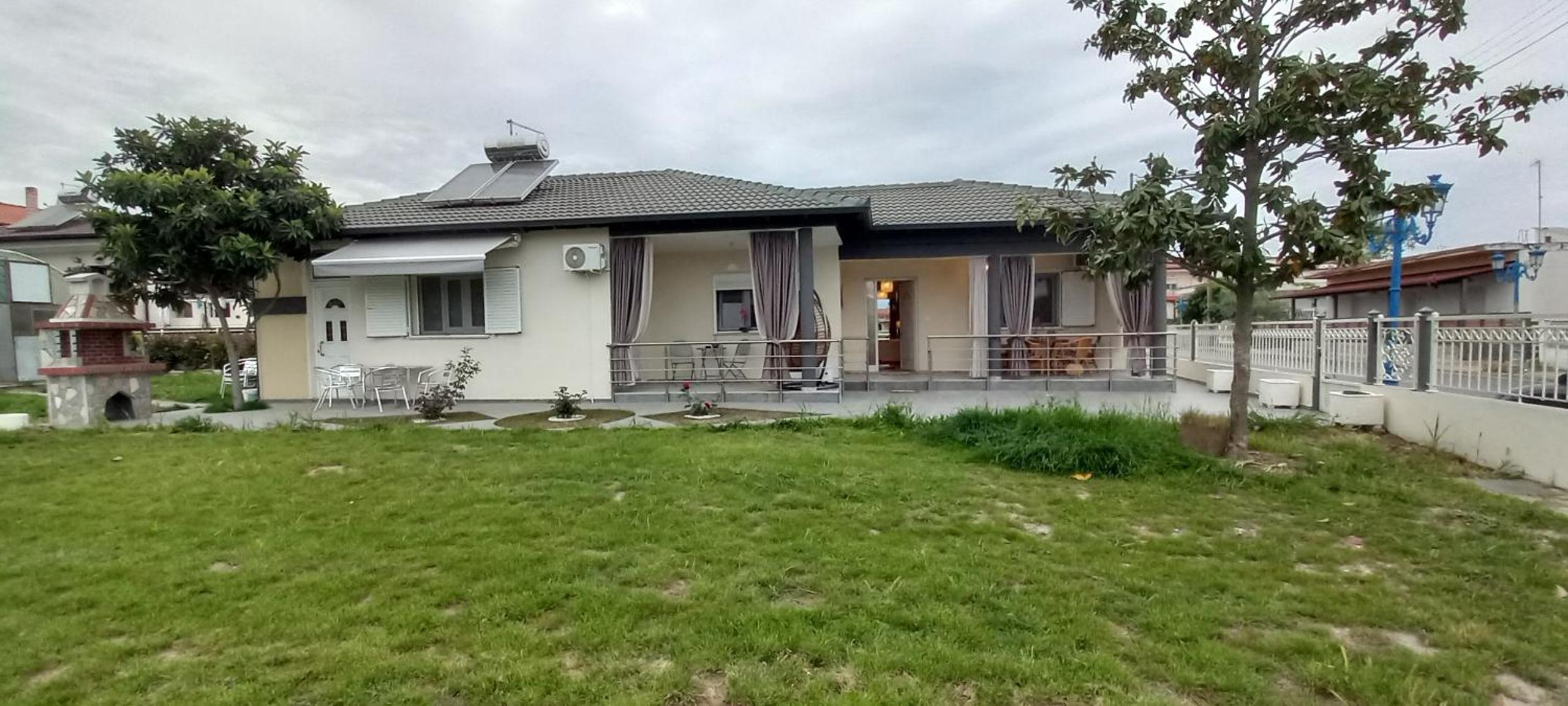 Two-Bedroom Villa photo 2