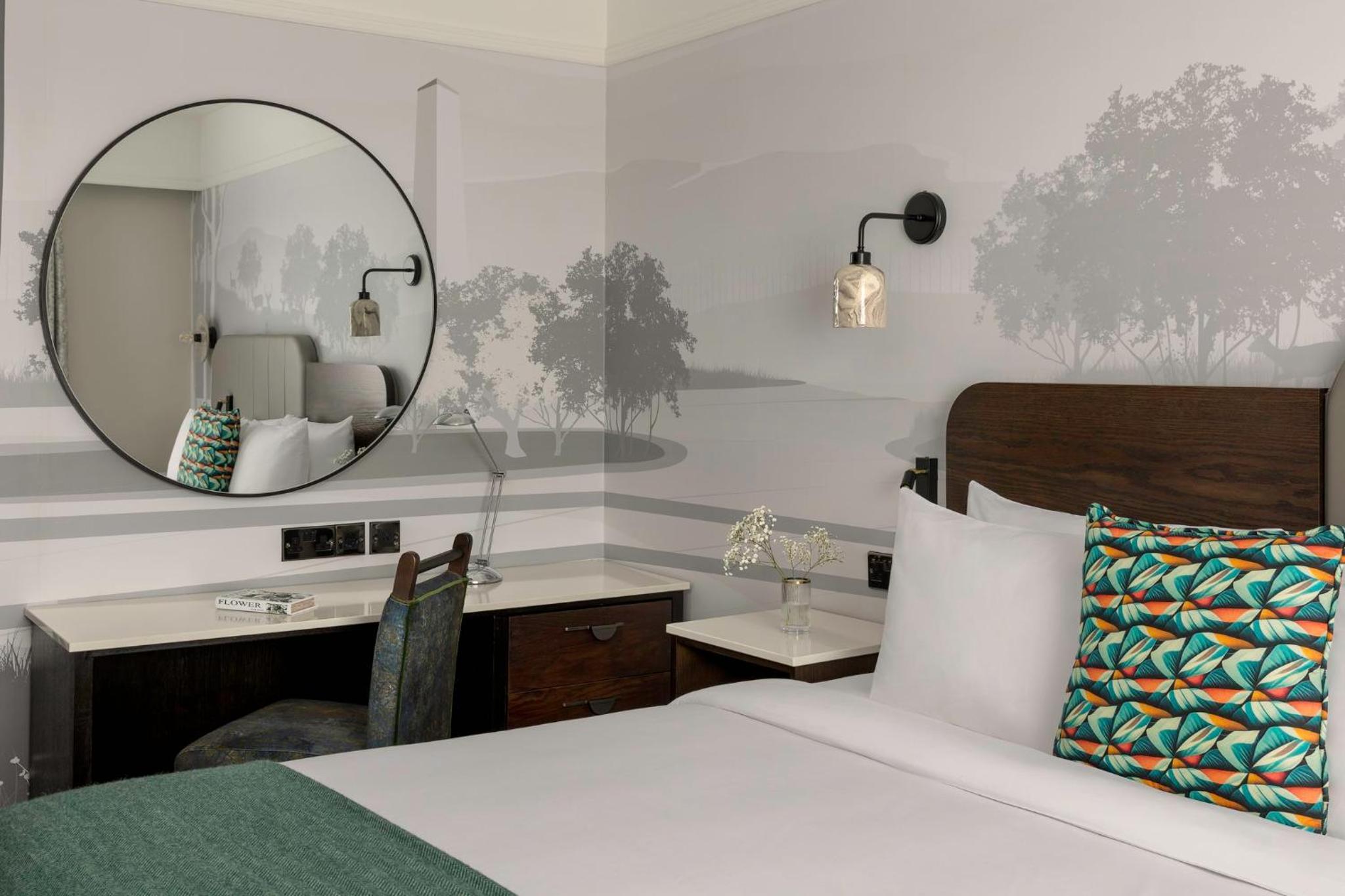 Standard King Room - Photo 3