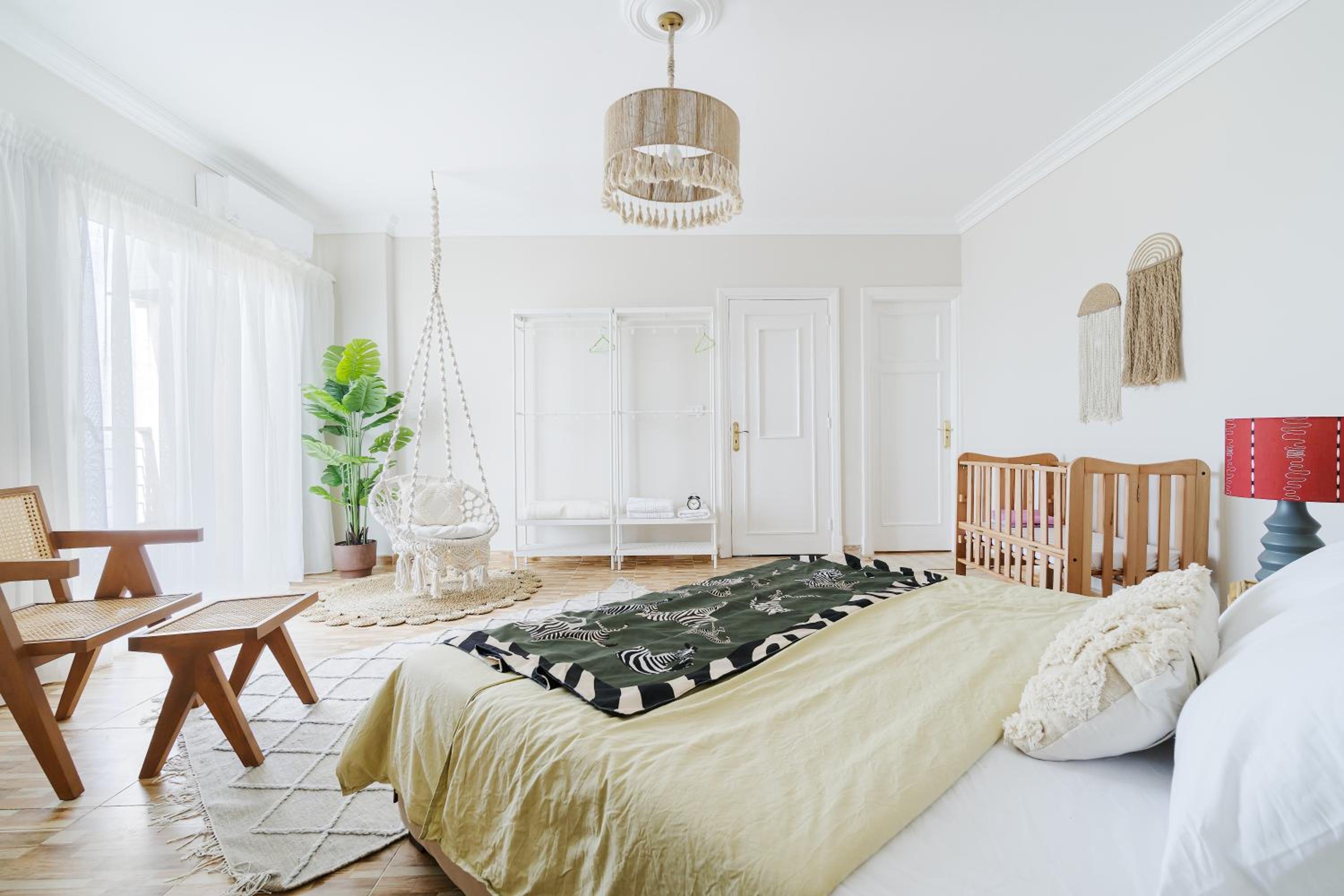 Three-Bedroom Apartment with Sea View photo 3