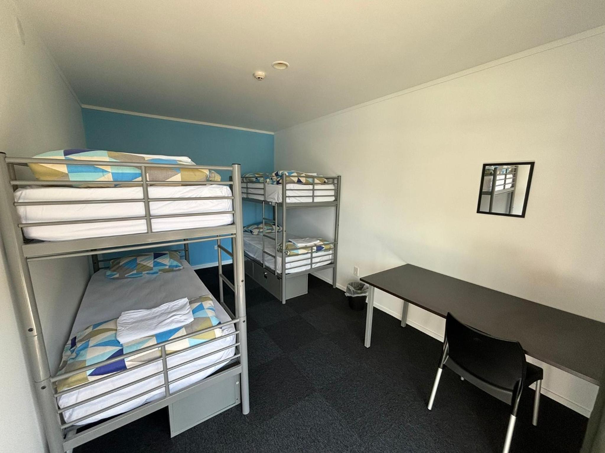 Bed In 4-Bed Dormitory Room photo 3