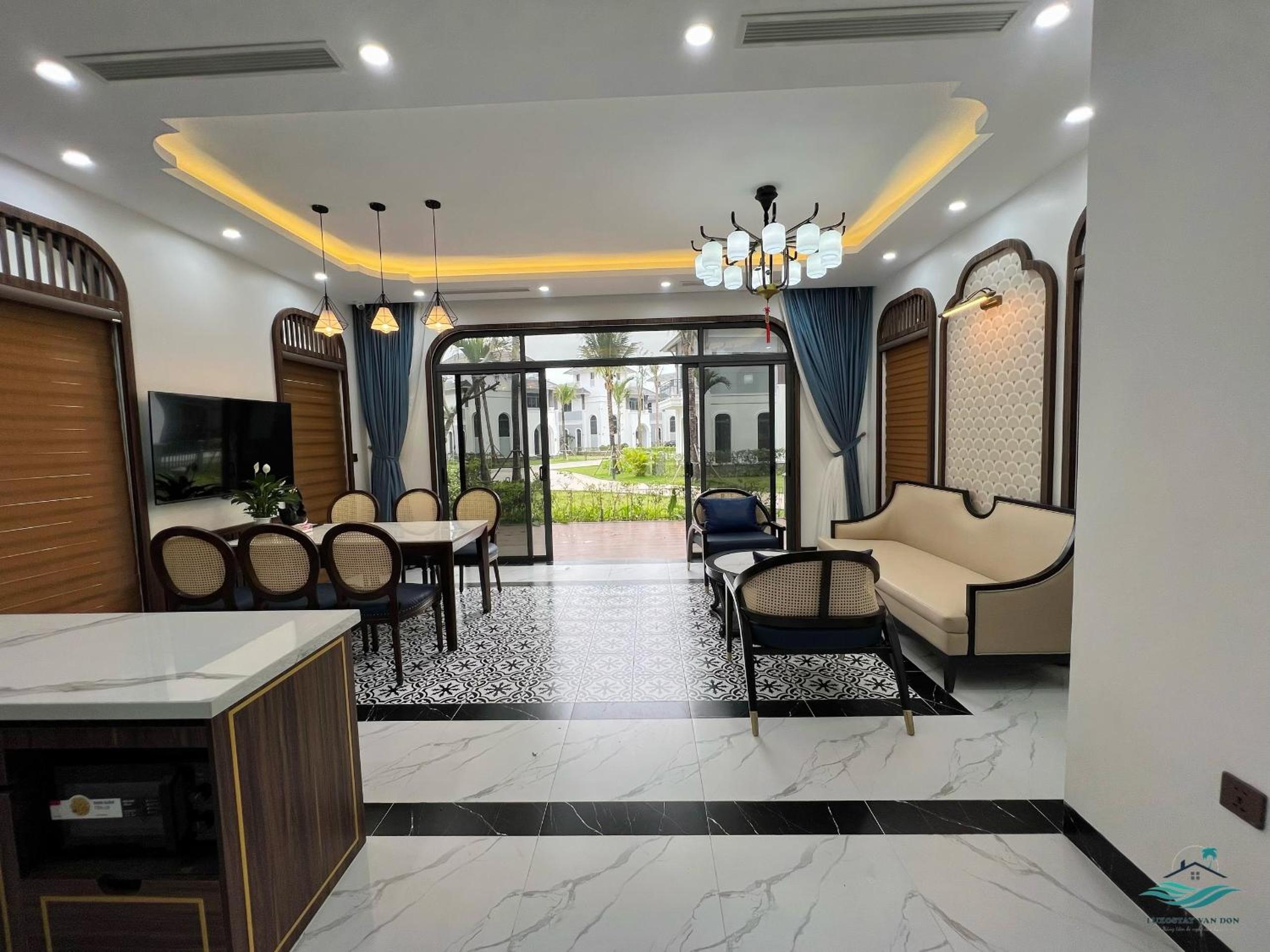 Three-Bedroom House photo 1