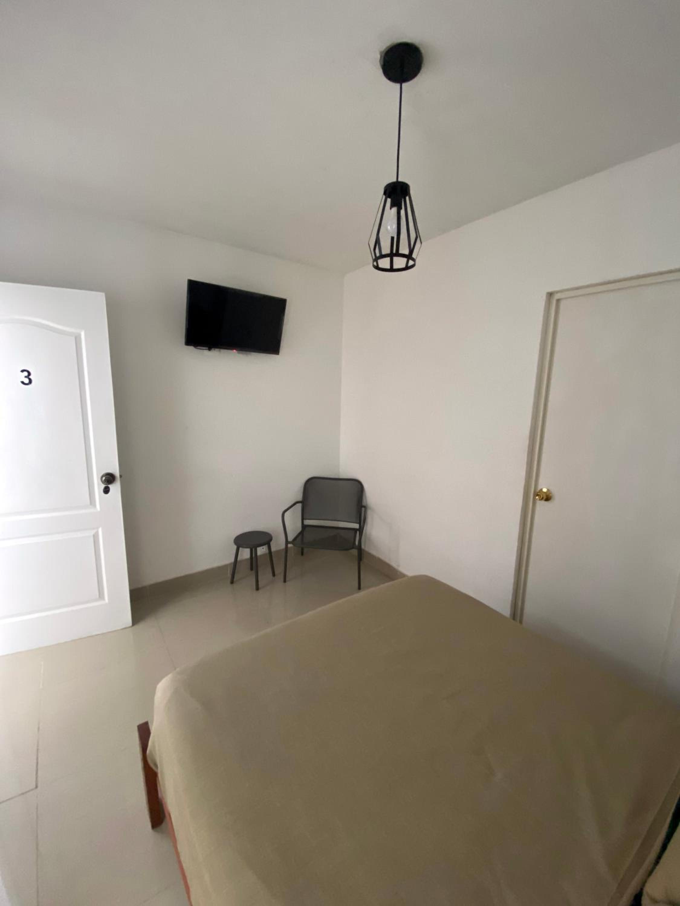 Budget Double Room photo 2